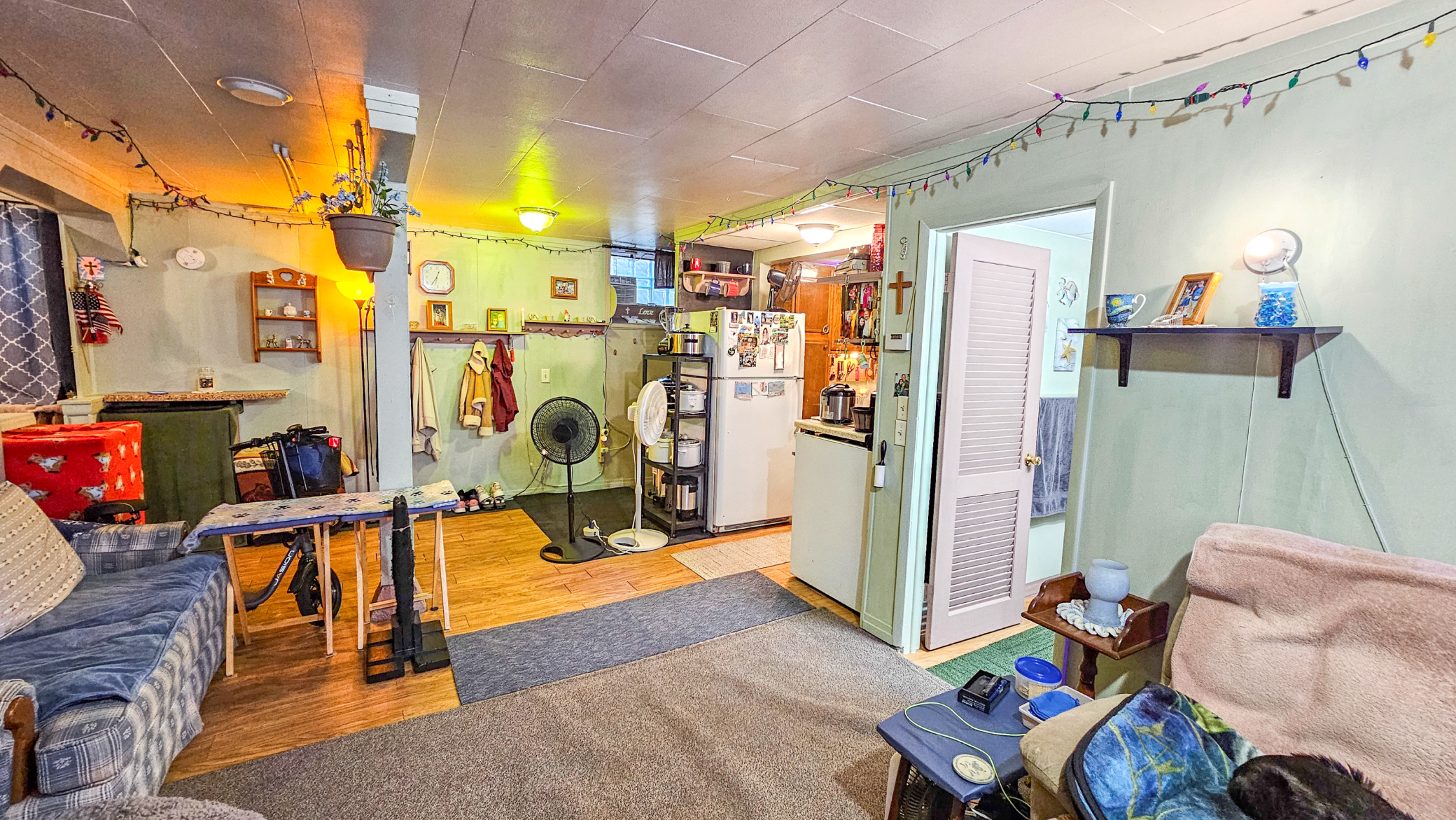 main property photo 37