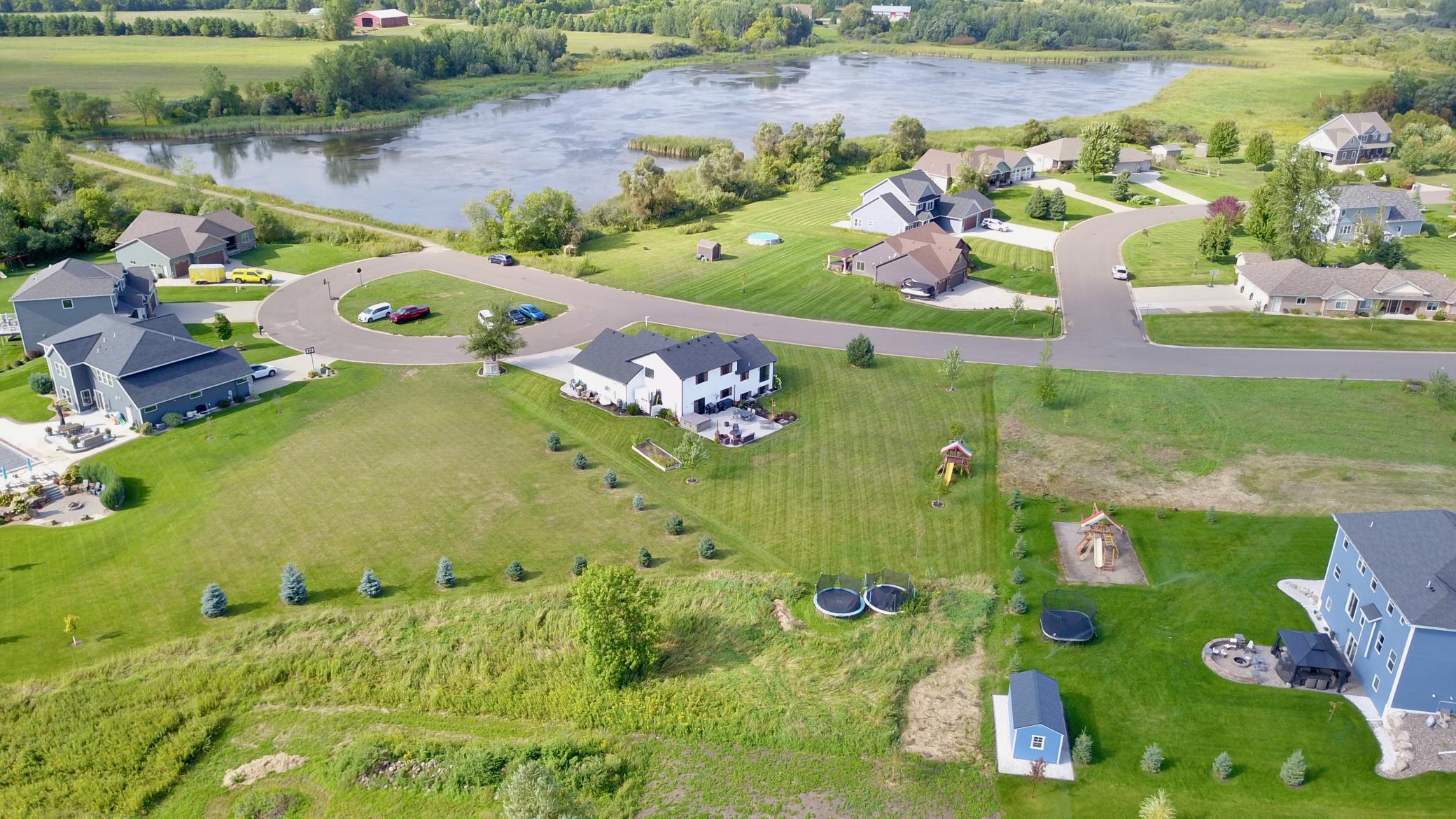 main property photo 50