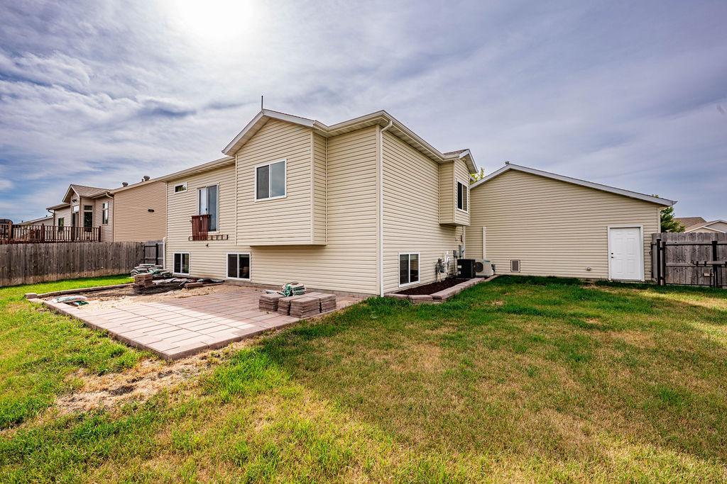 main property photo 48