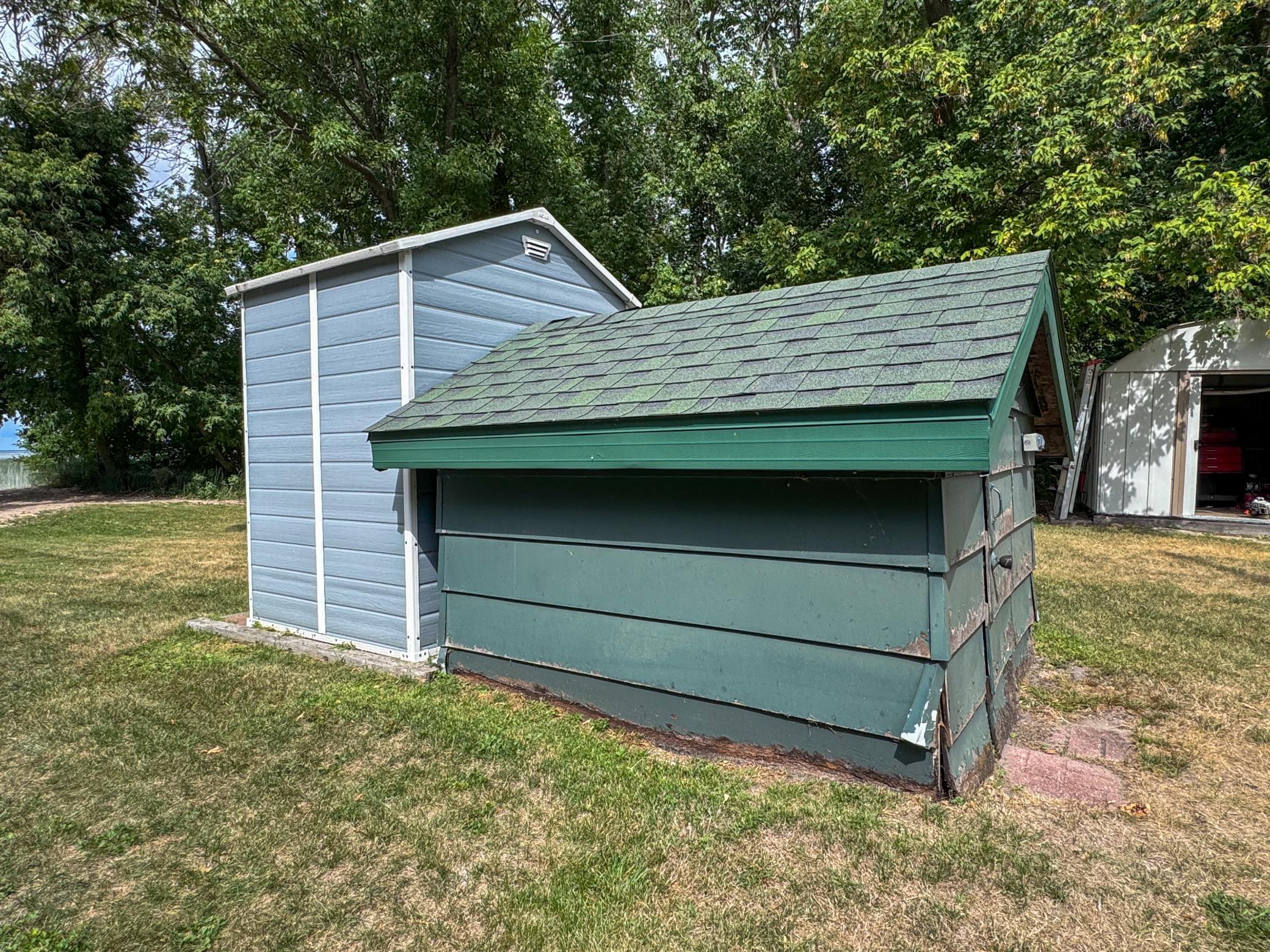 main property photo 39