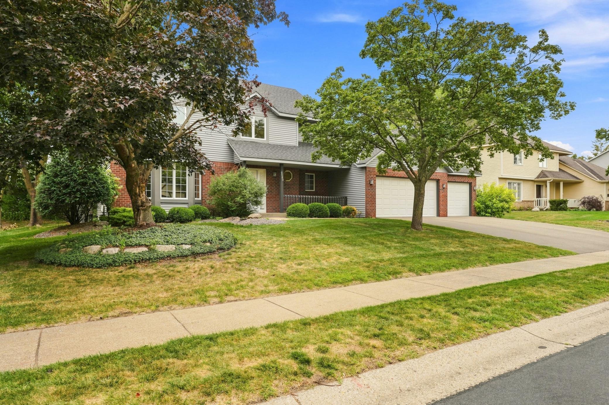 main property photo 37
