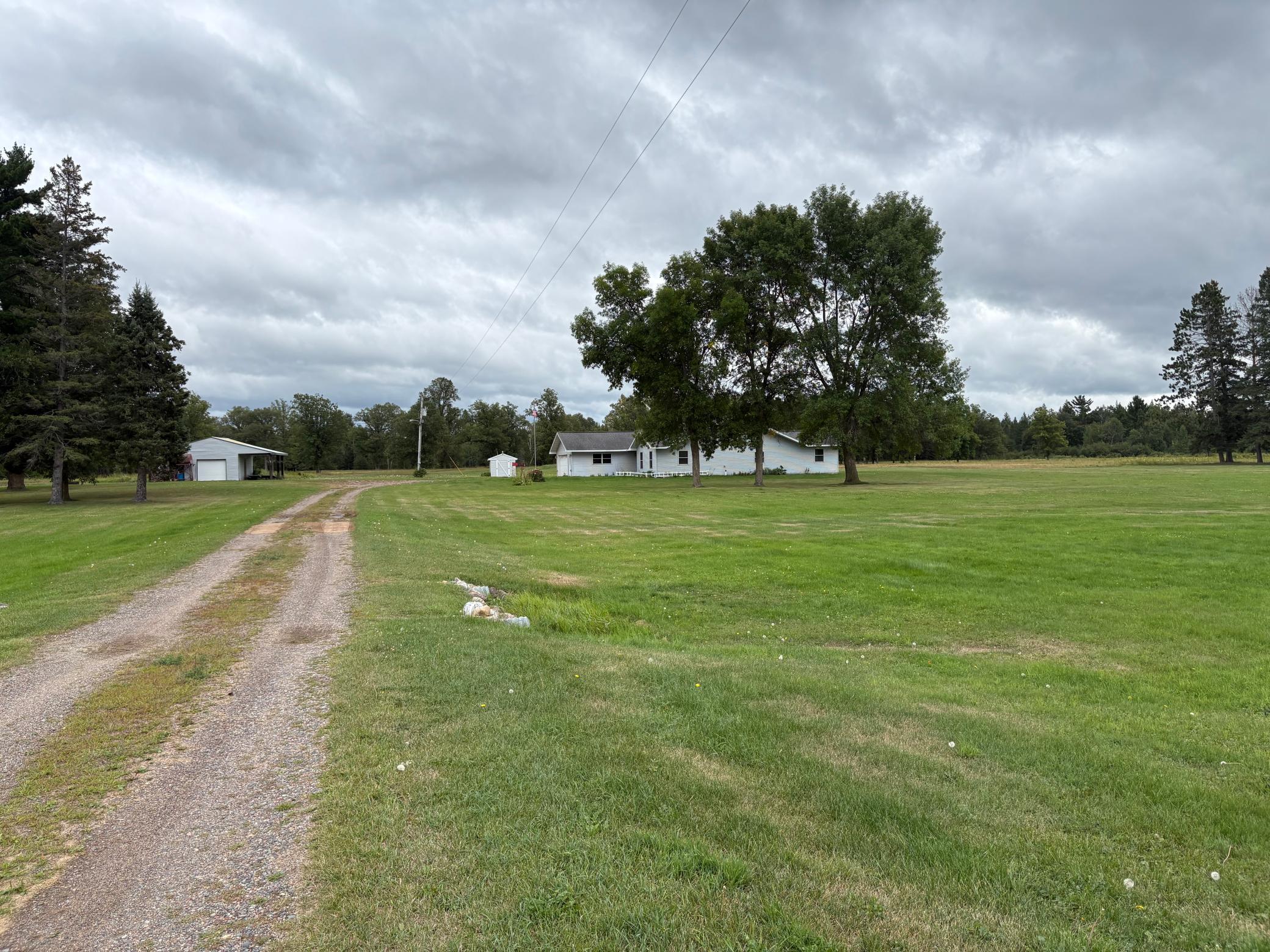 main property photo 11