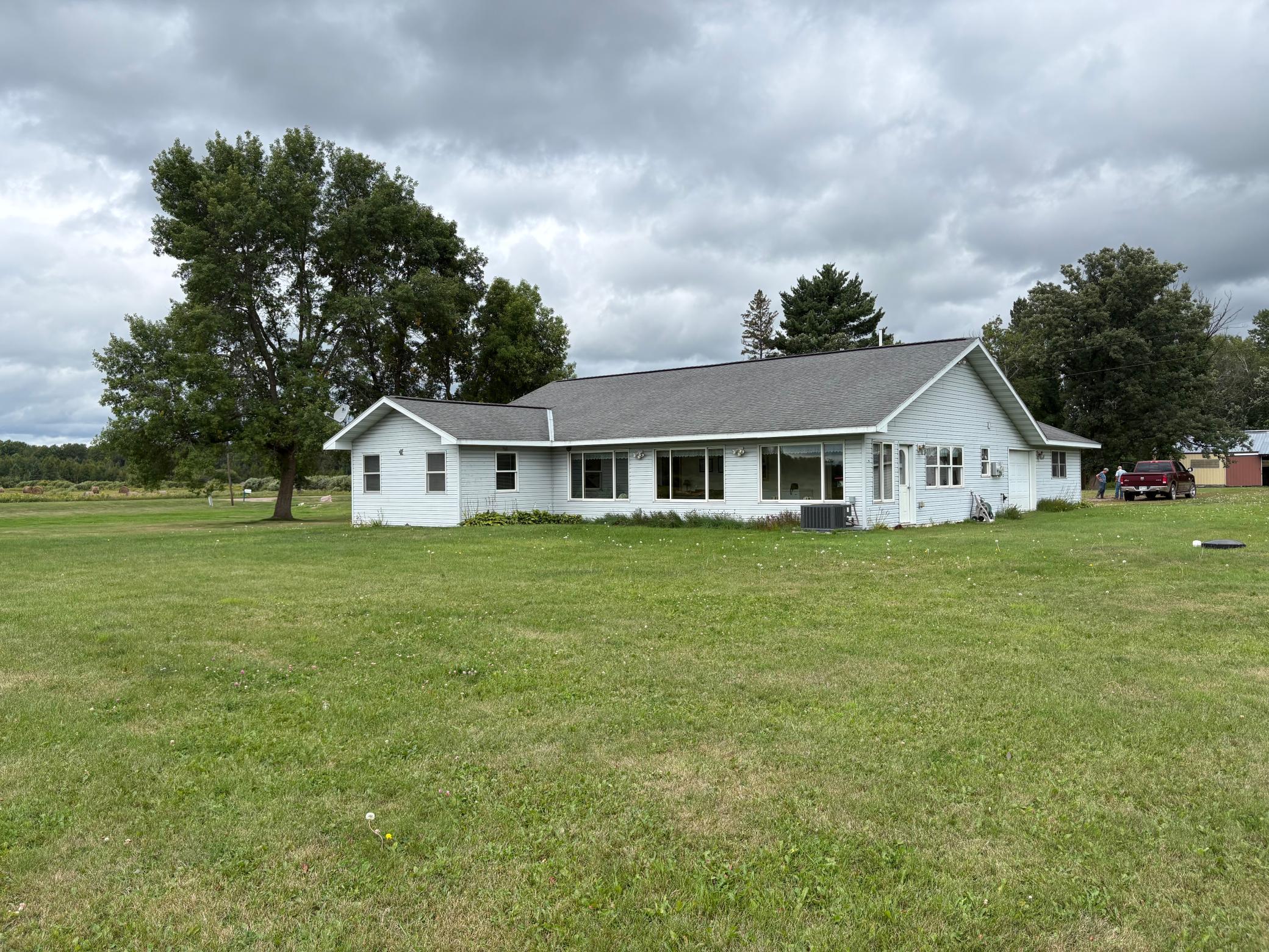 main property photo 29