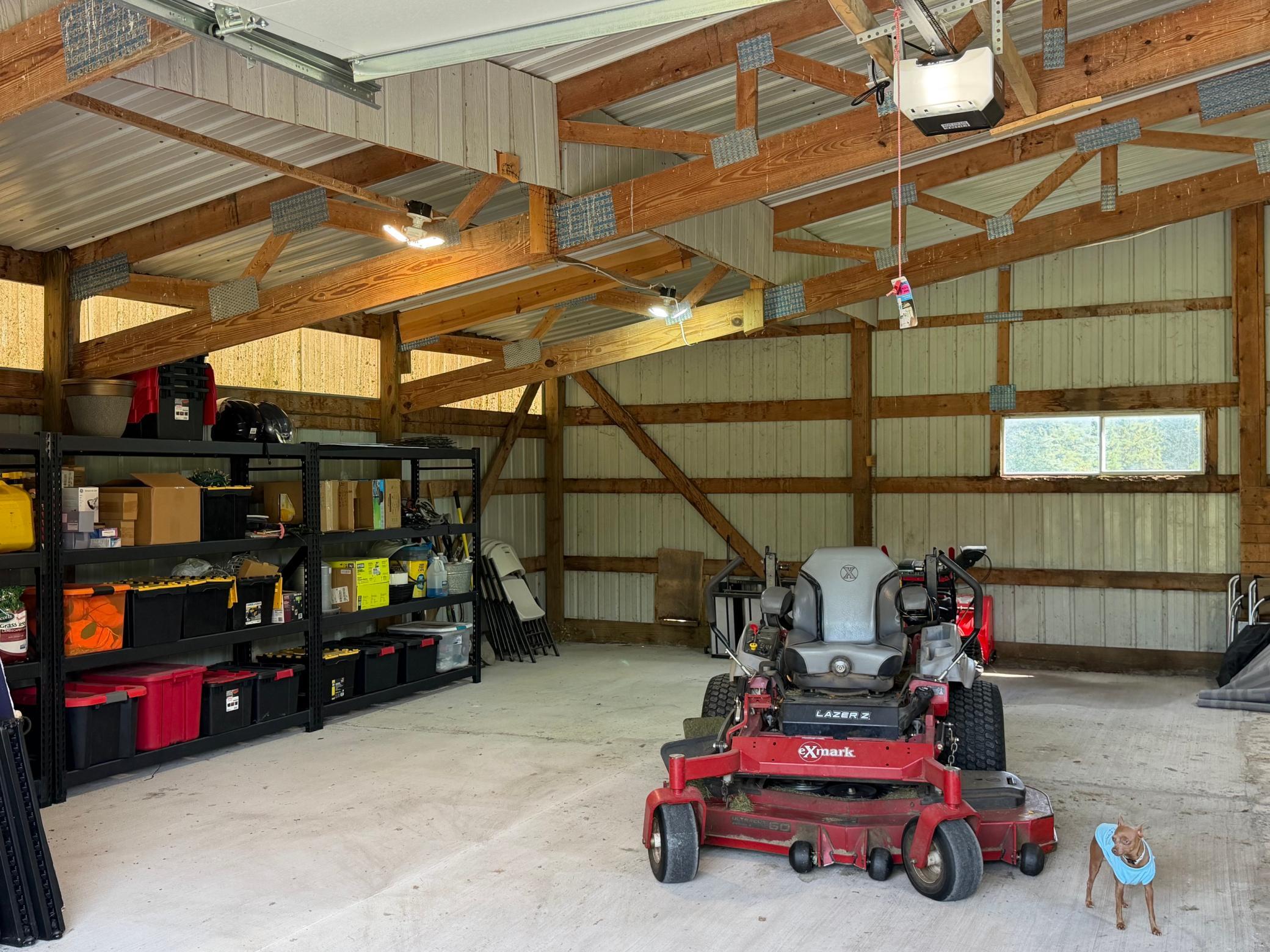 main property photo 40