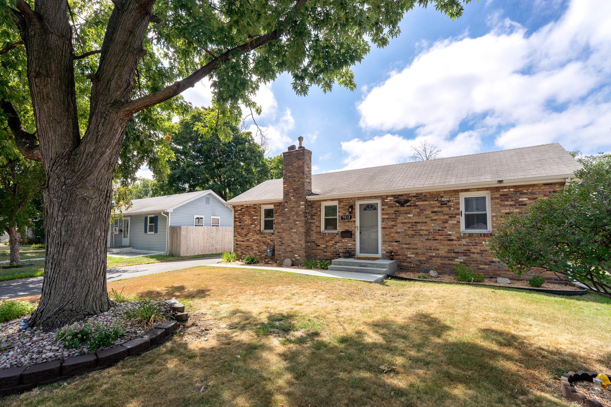 main property photo 22