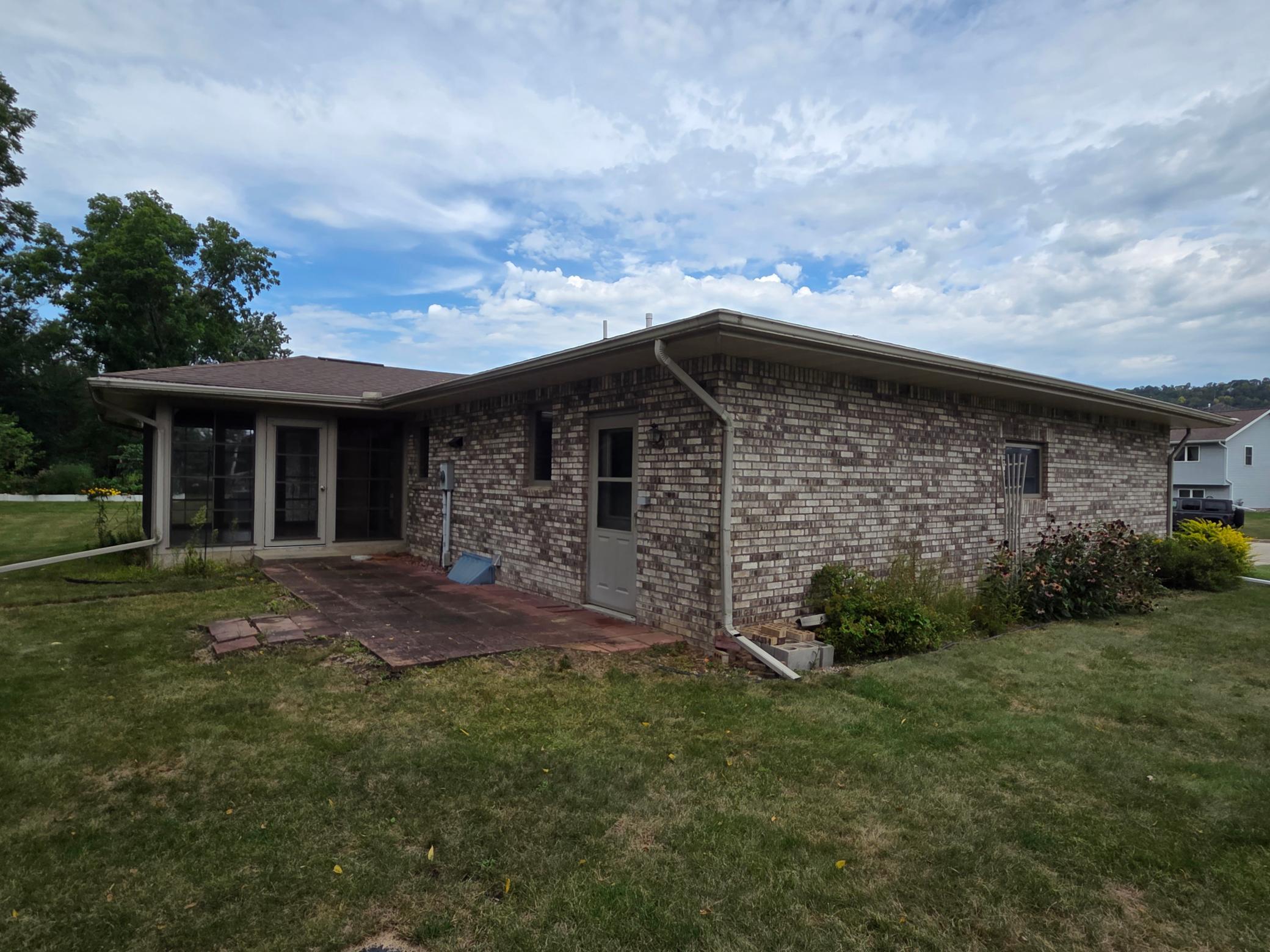 main property photo 4