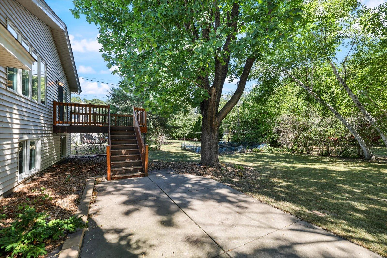 main property photo 50