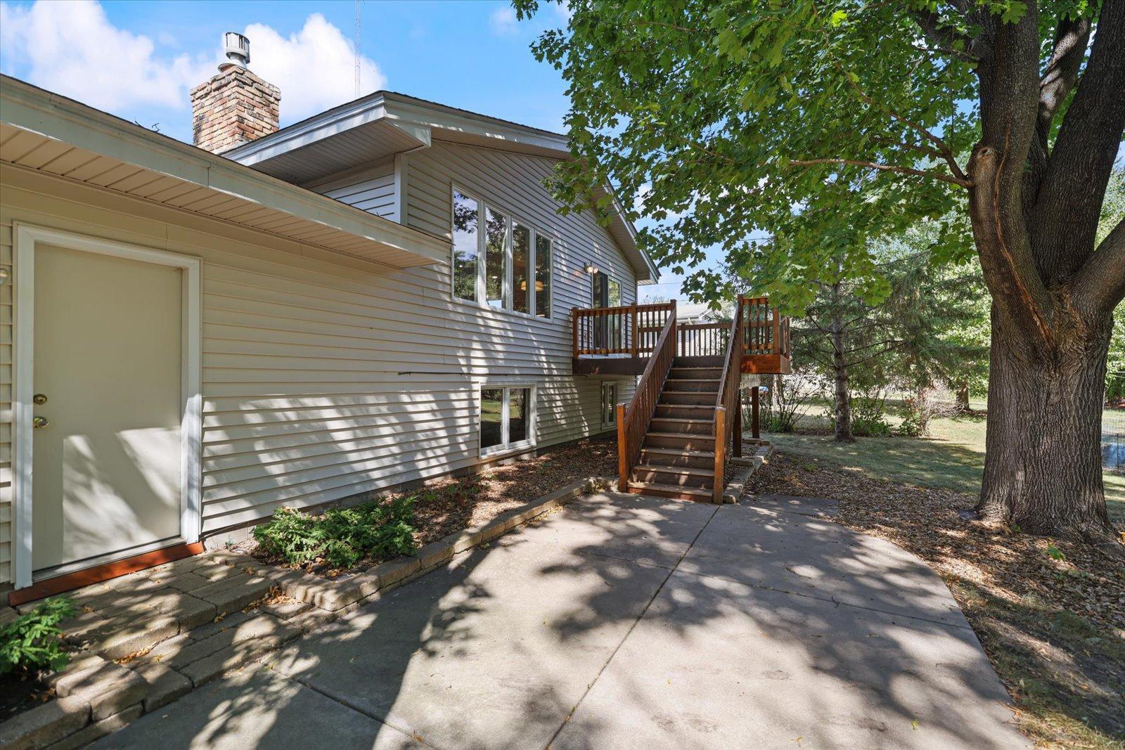 main property photo 51
