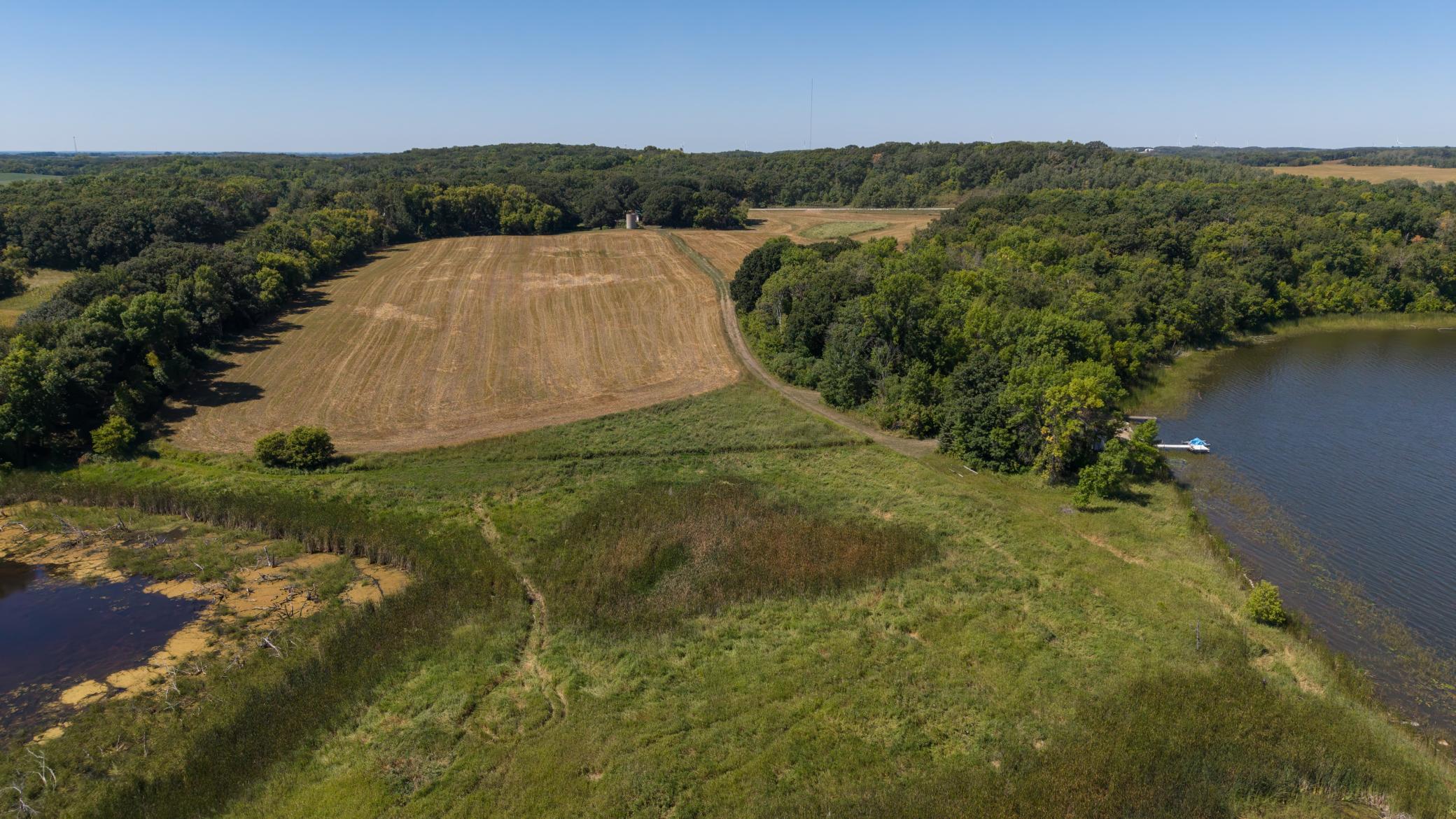 main property photo 8