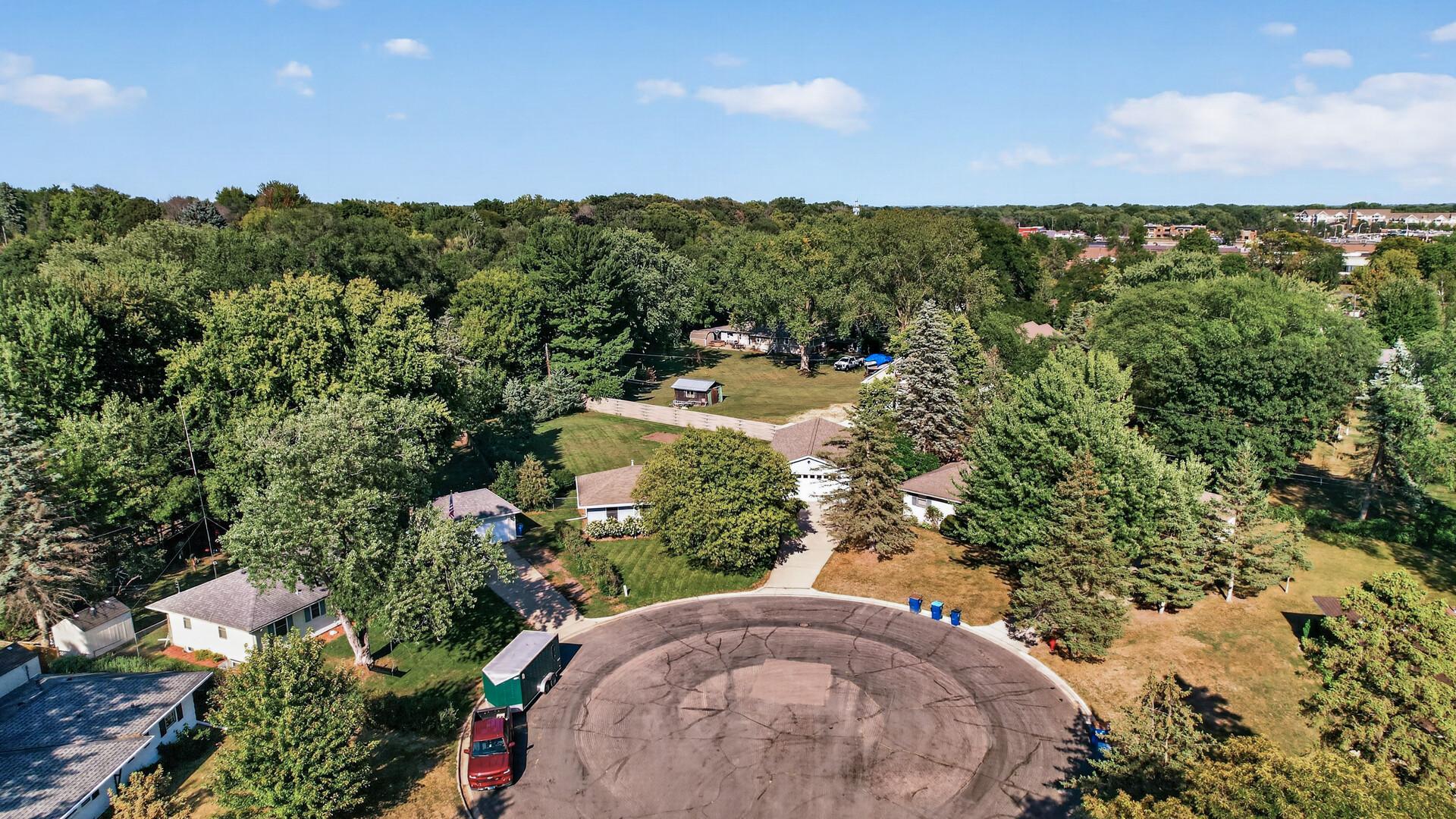 main property photo 34