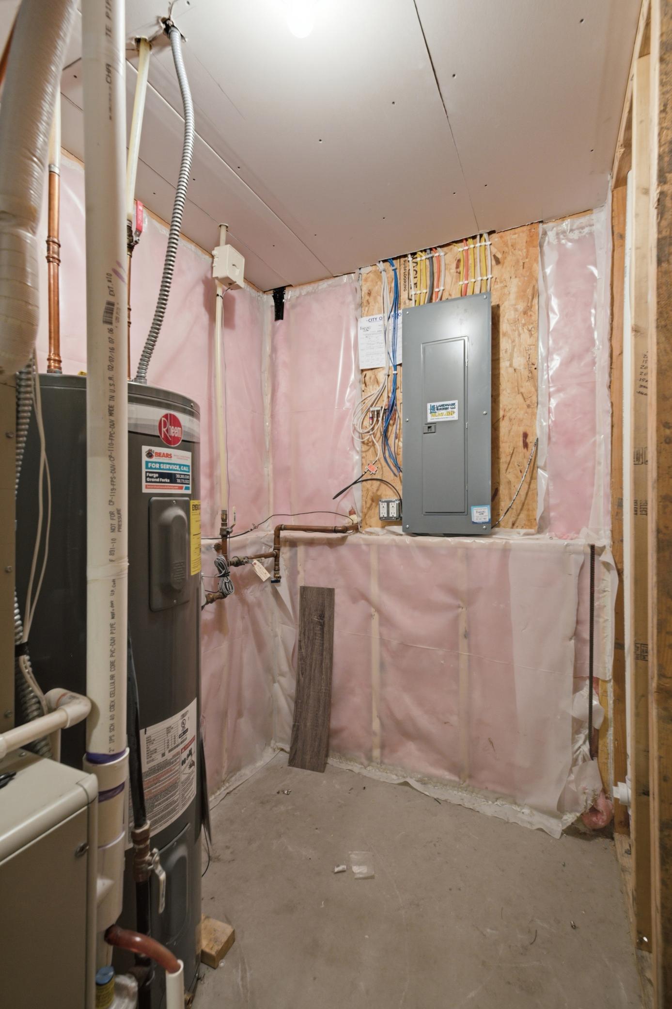 main property photo 35