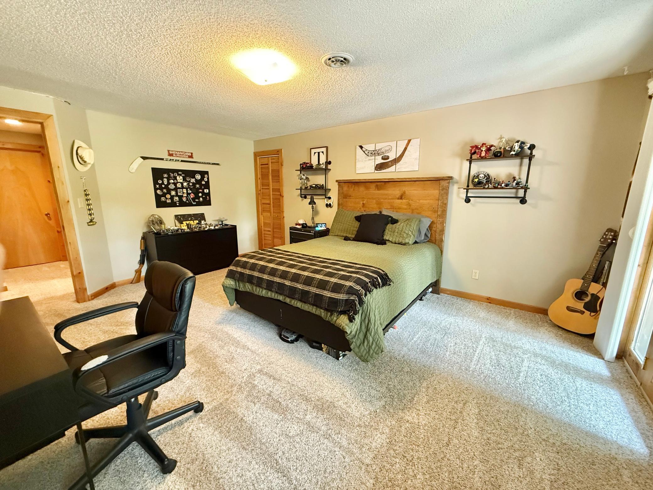 main property photo 77