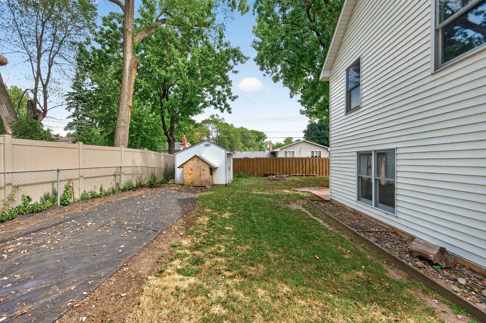 main property photo 38