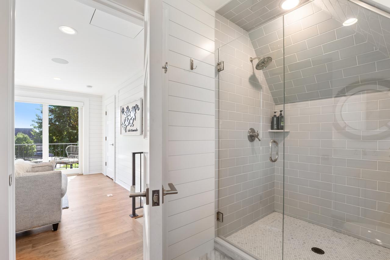 main property photo 70