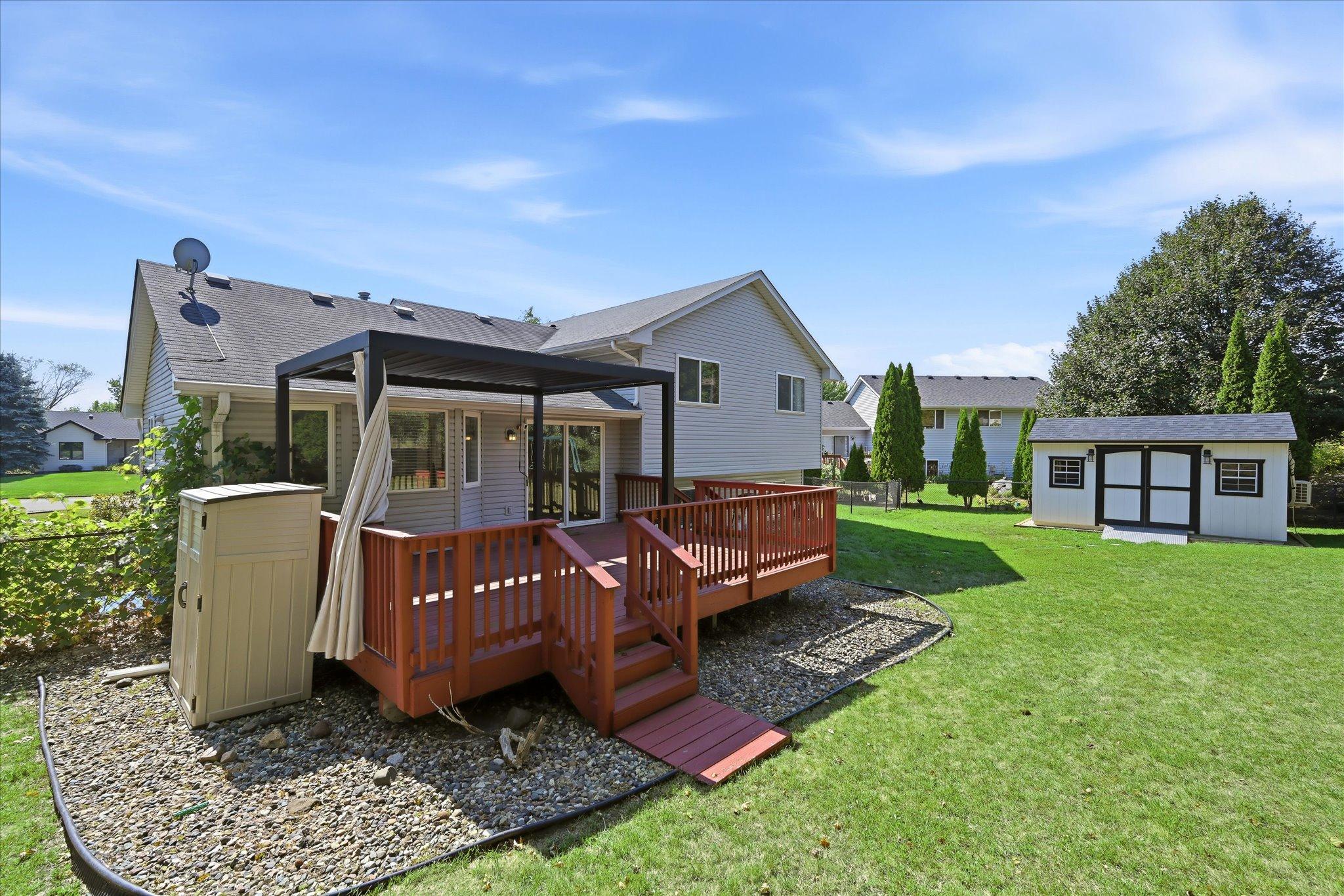 main property photo 39