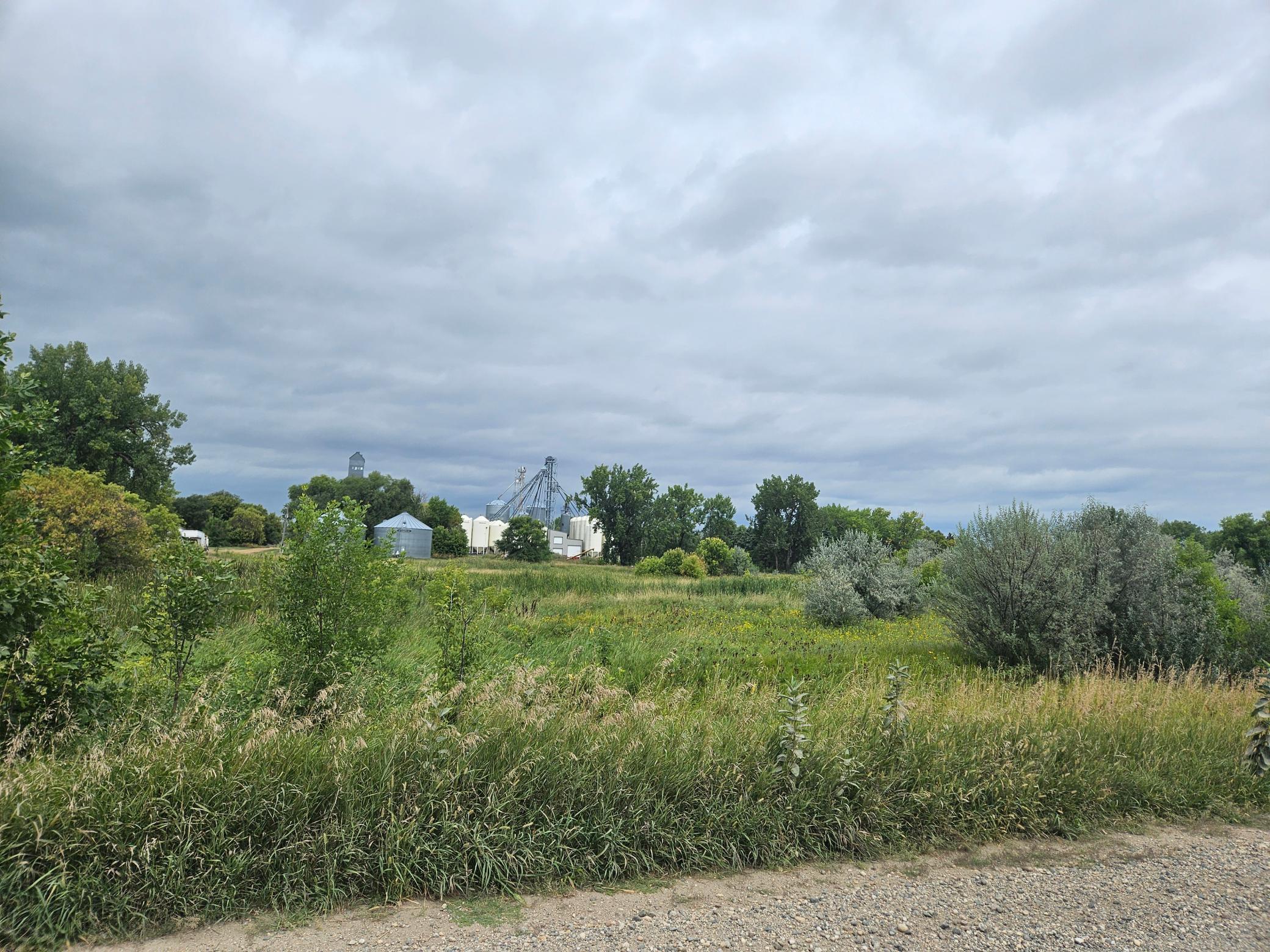 main property photo 20