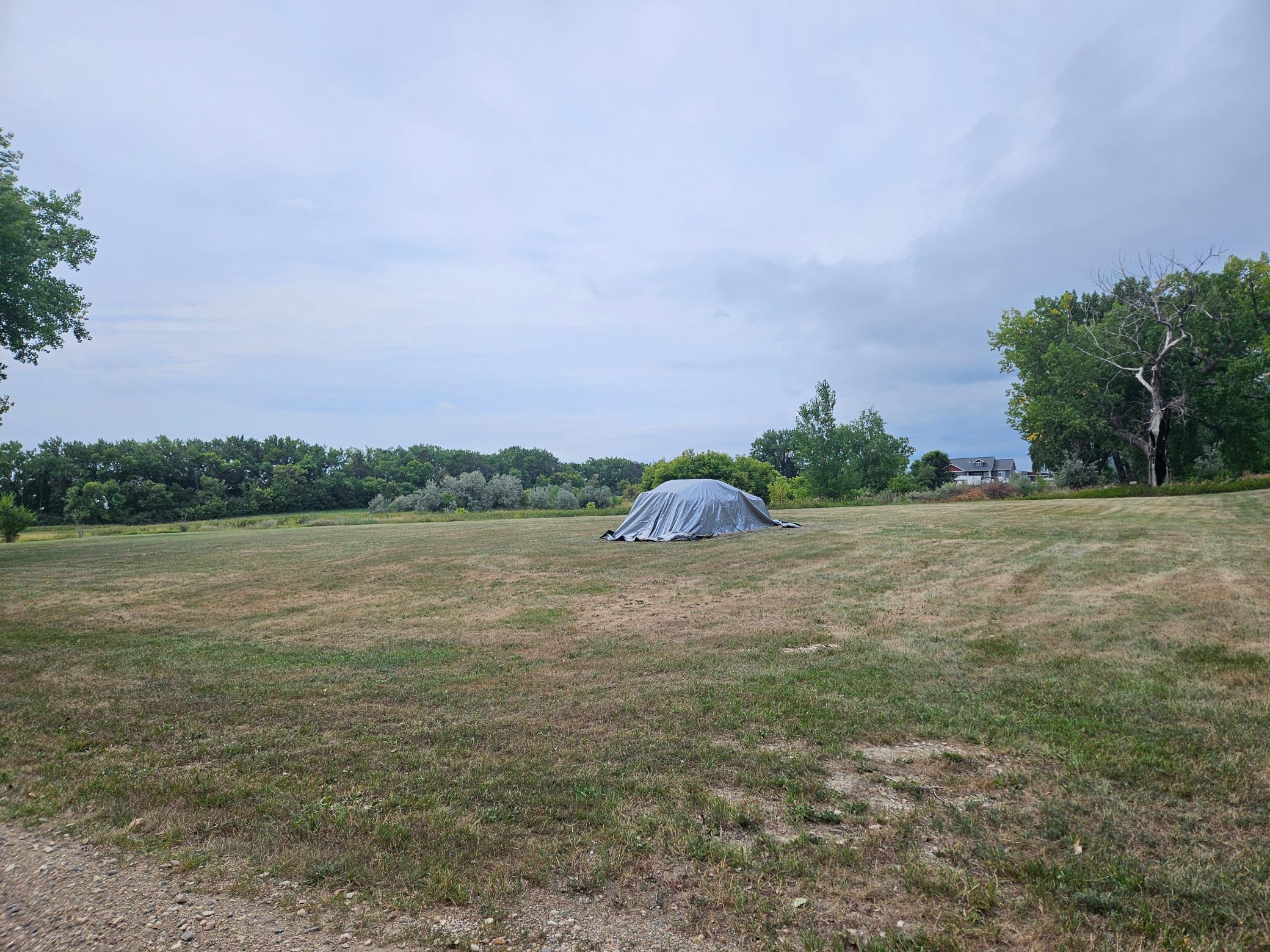 main property photo 8