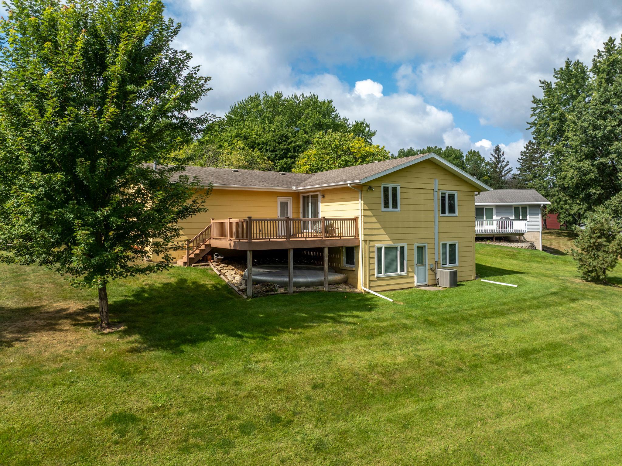 main property photo 30