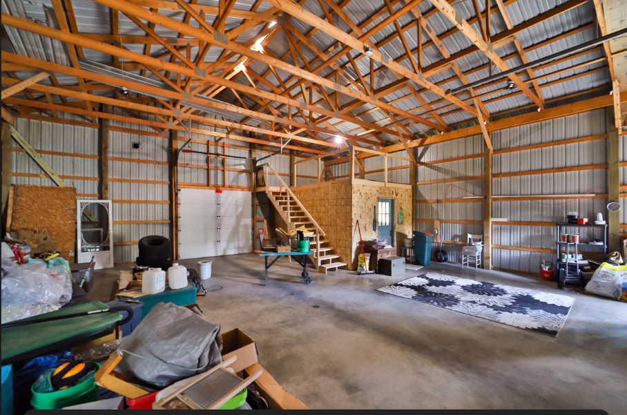 main property photo 43