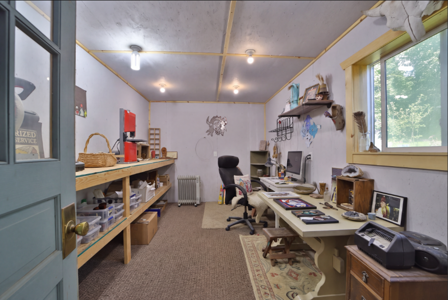 main property photo 44