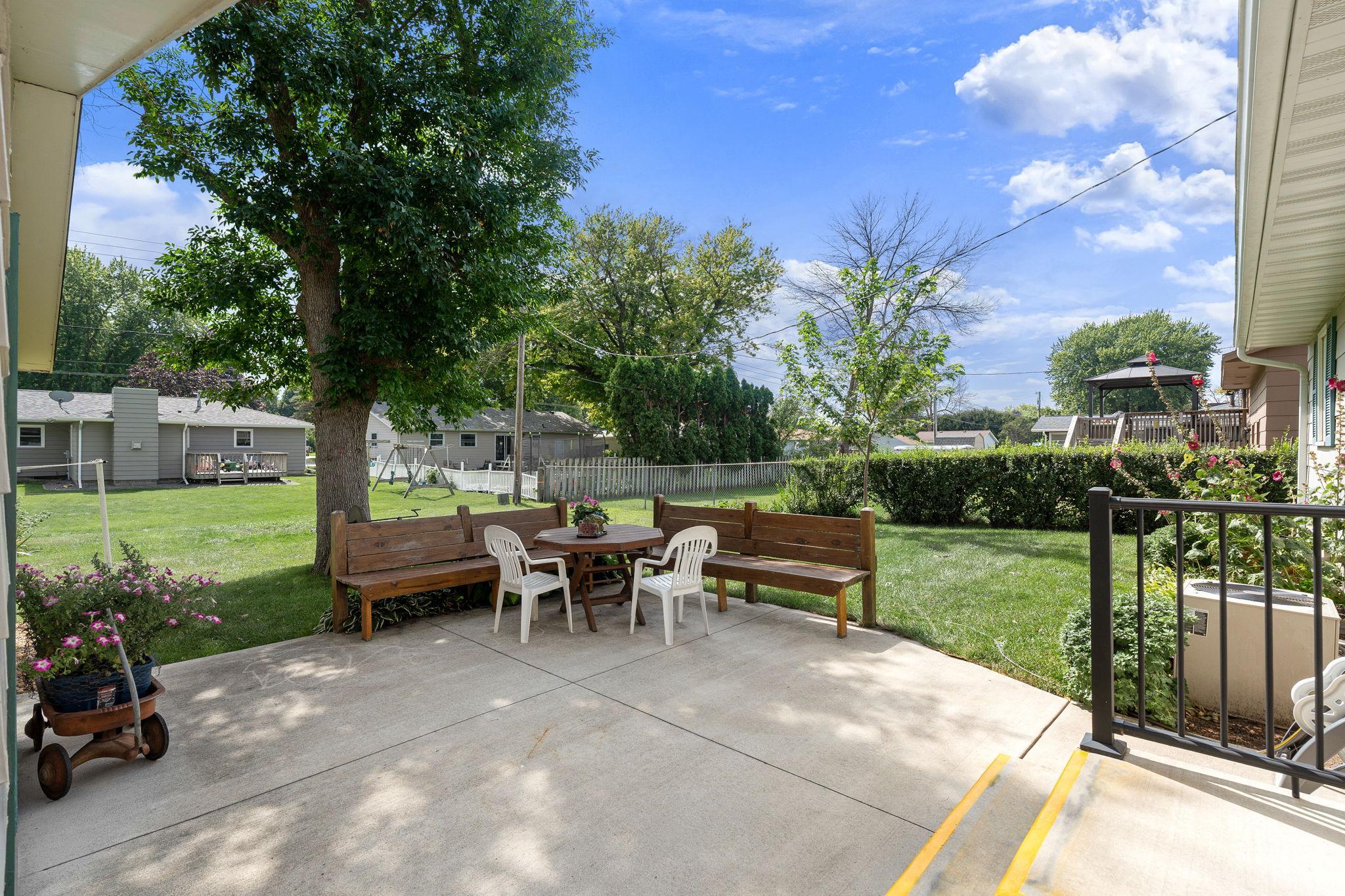 main property photo 24