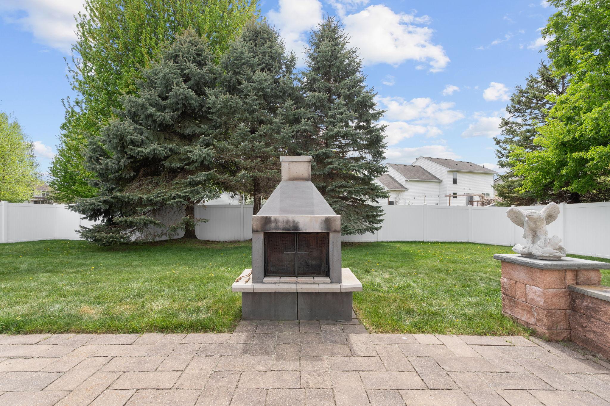 main property photo 50