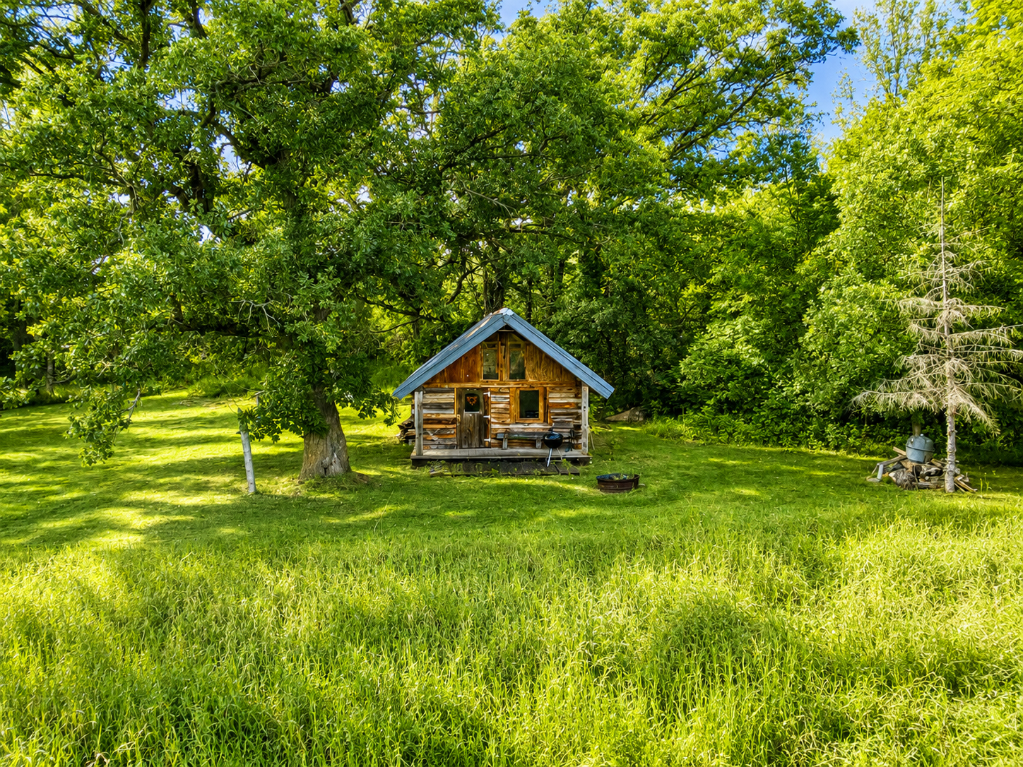 main property photo 4