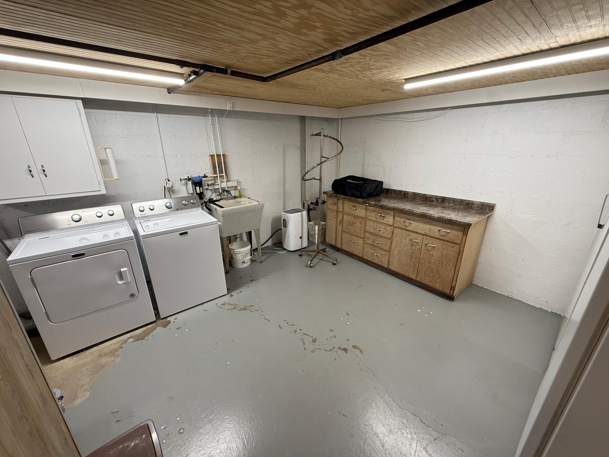 main property photo 66