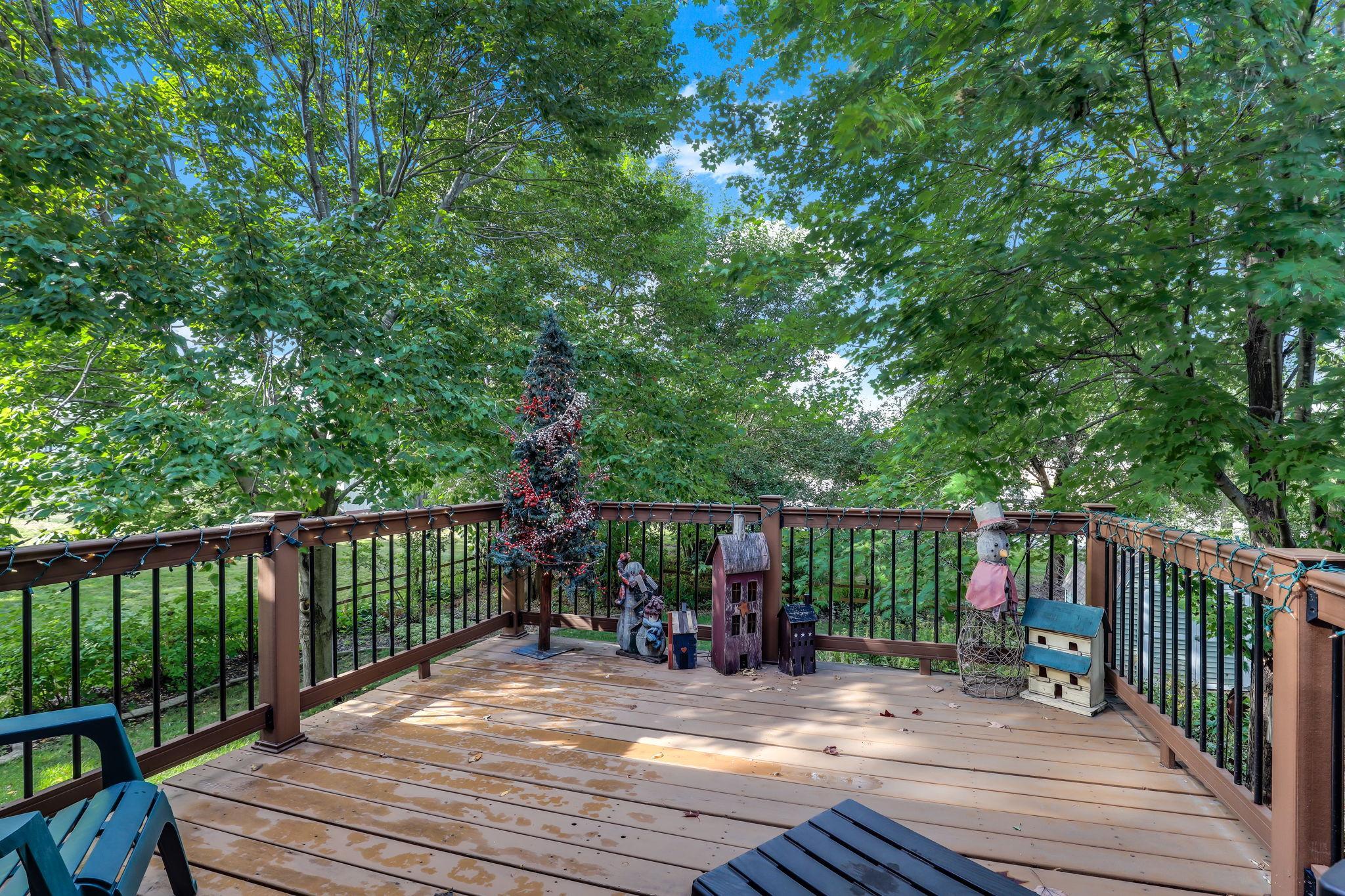 main property photo 33