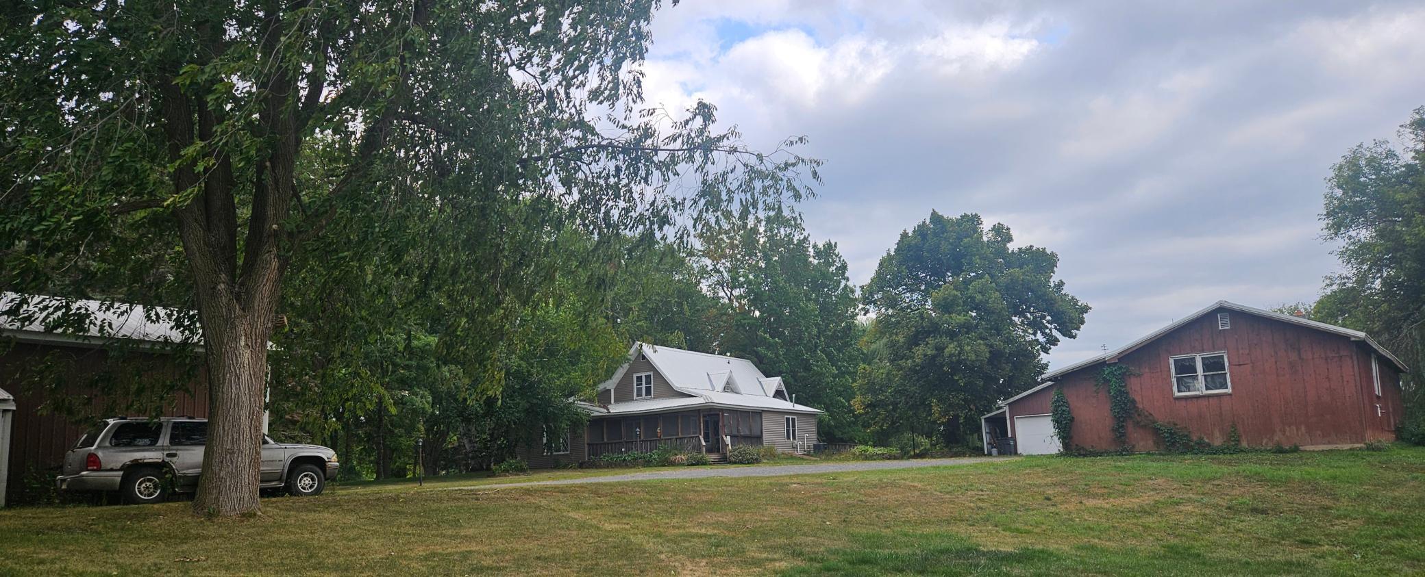 main property photo 30
