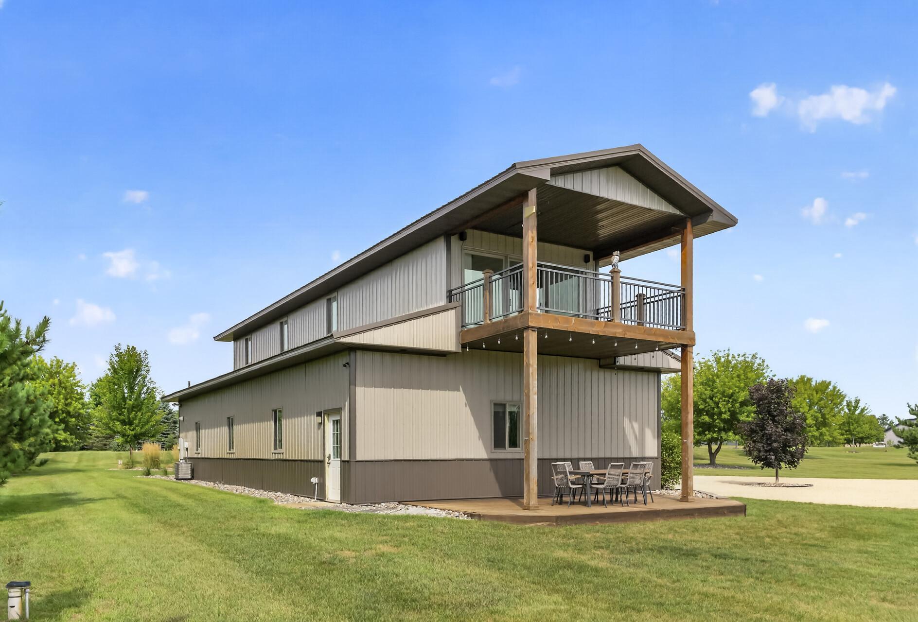 main property photo 46