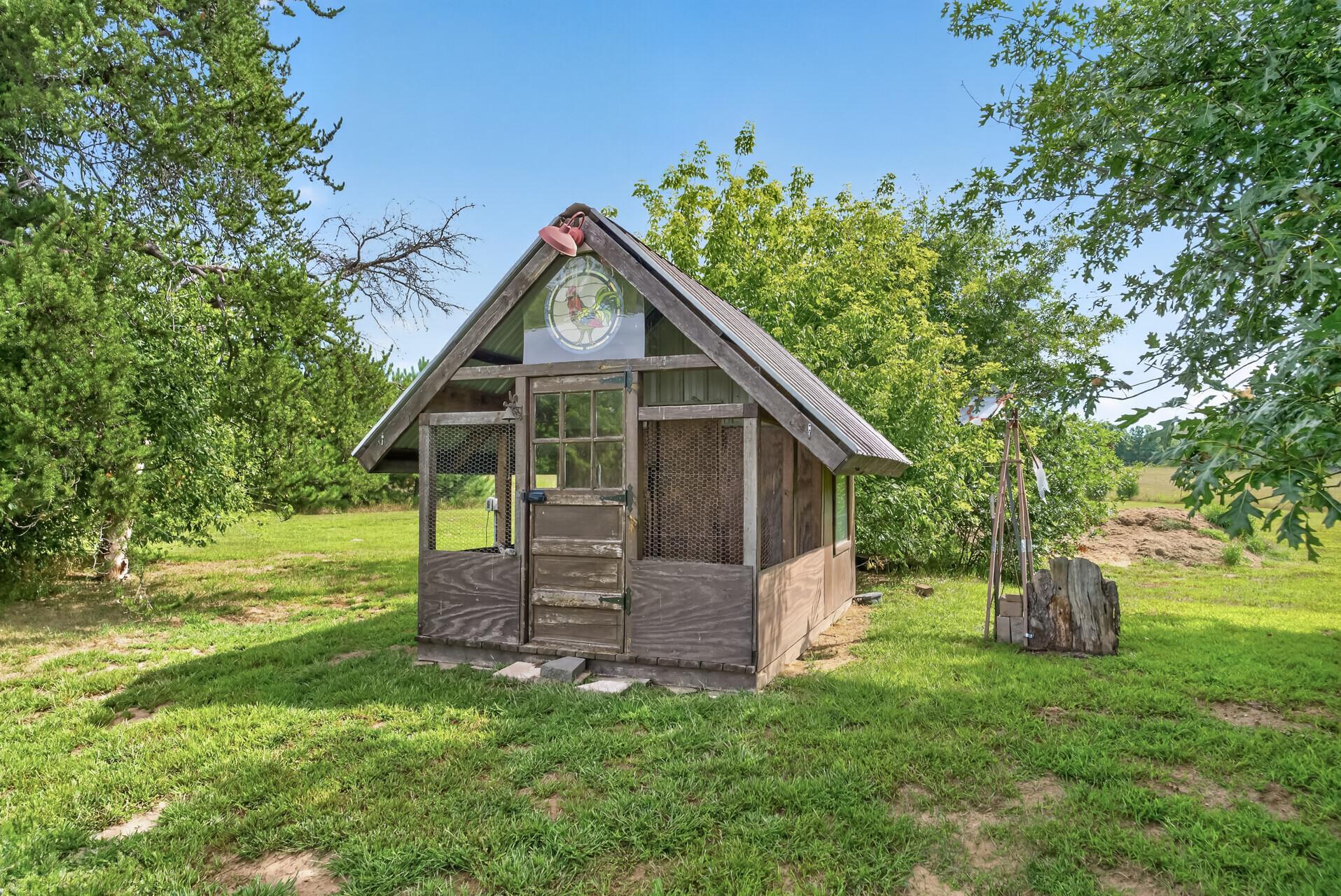 main property photo 49