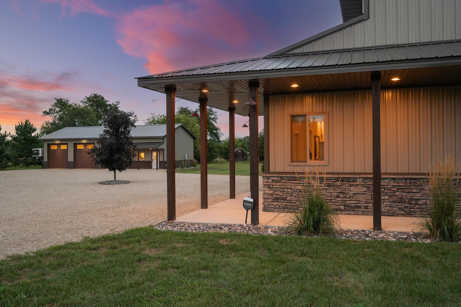 main property photo 60