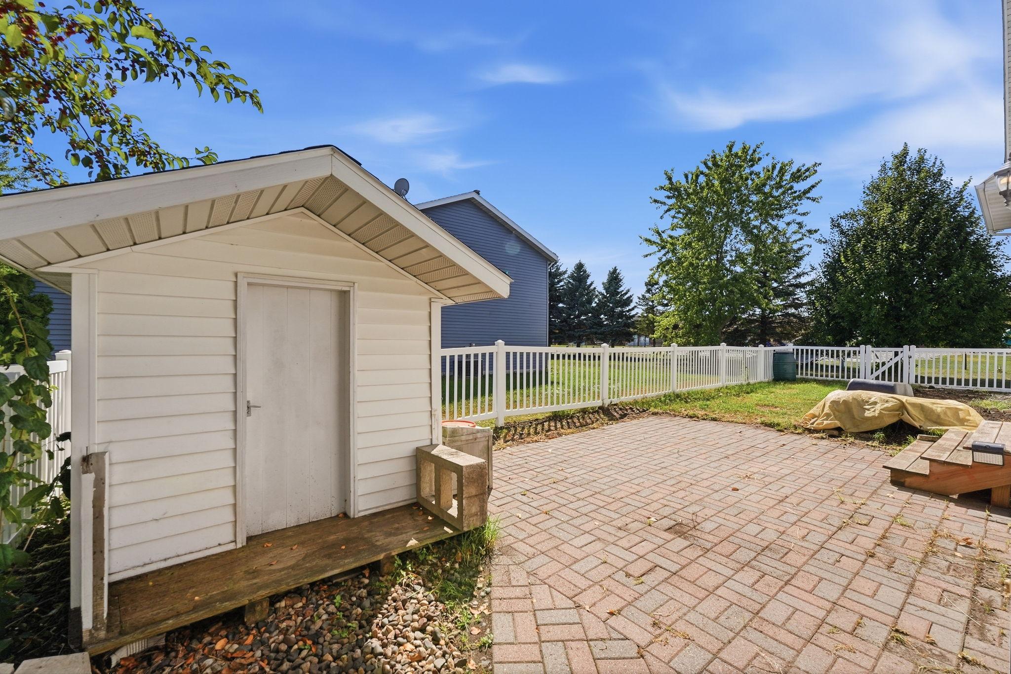 main property photo 35