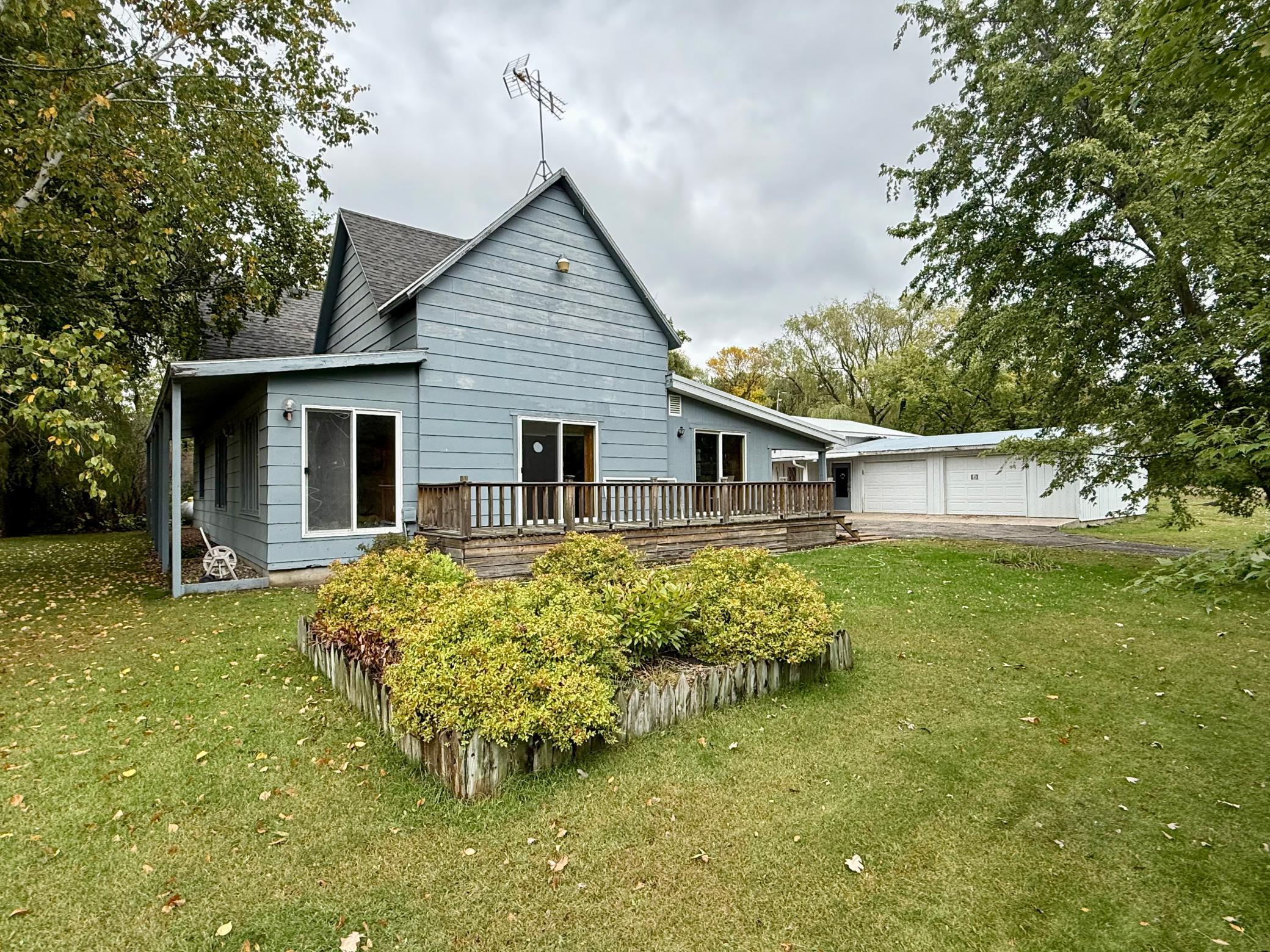 main property photo 16