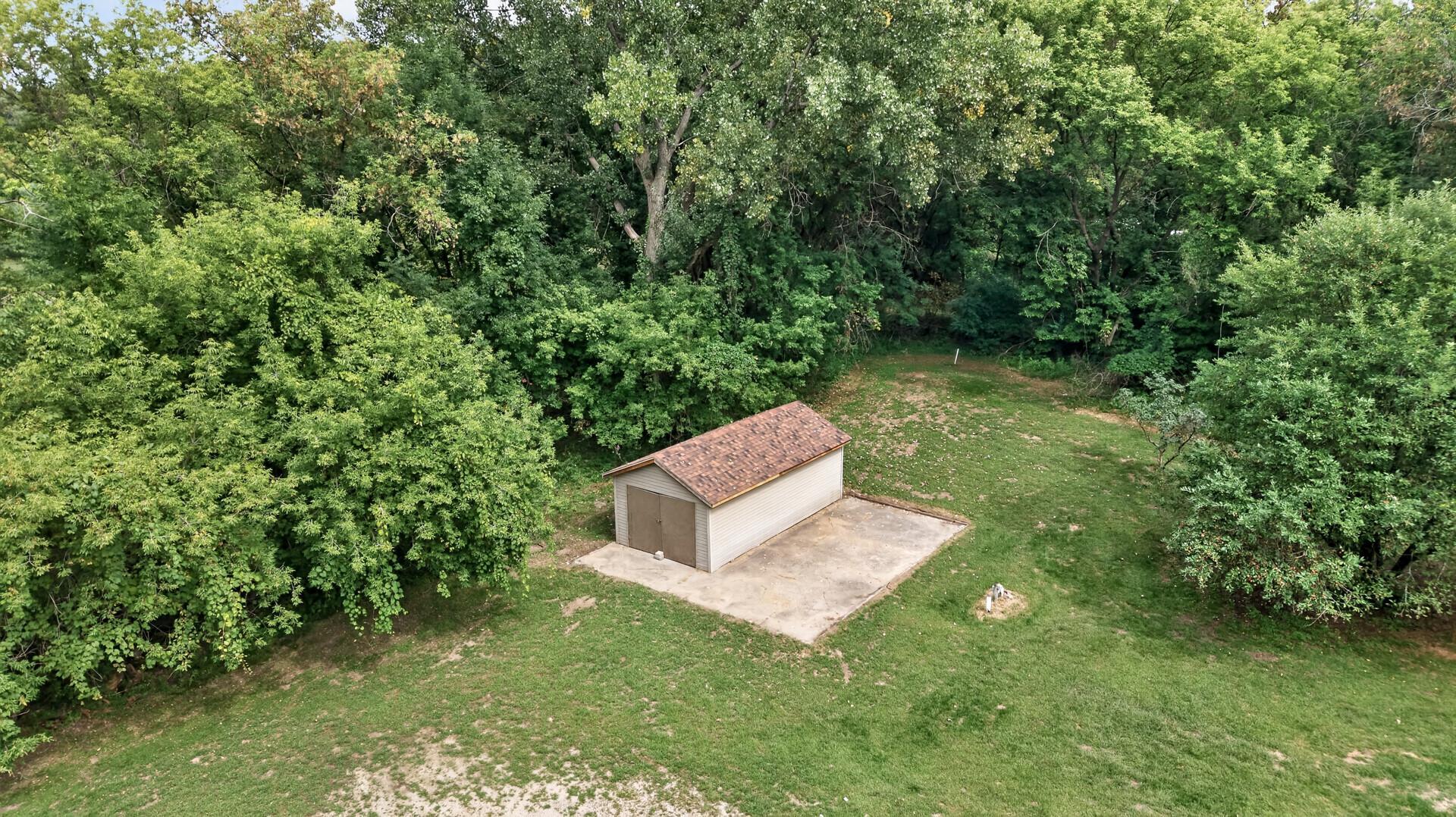 main property photo 46