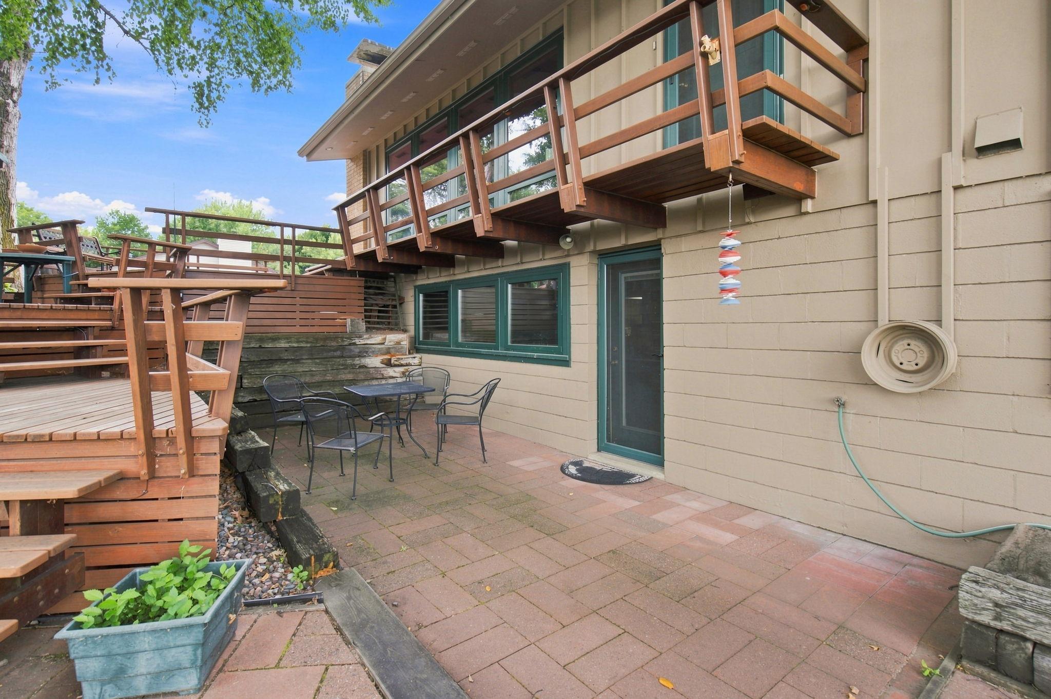 main property photo 49
