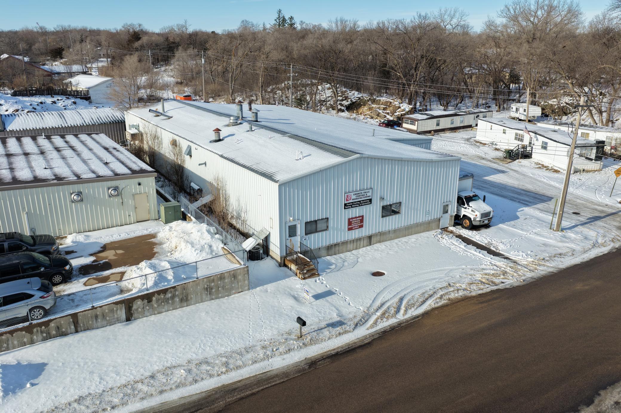 main property photo 45
