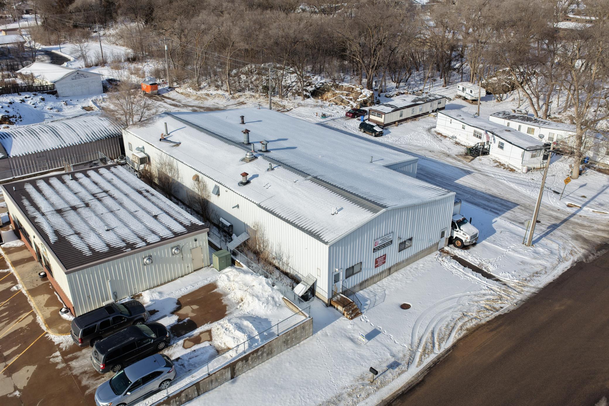 main property photo 46