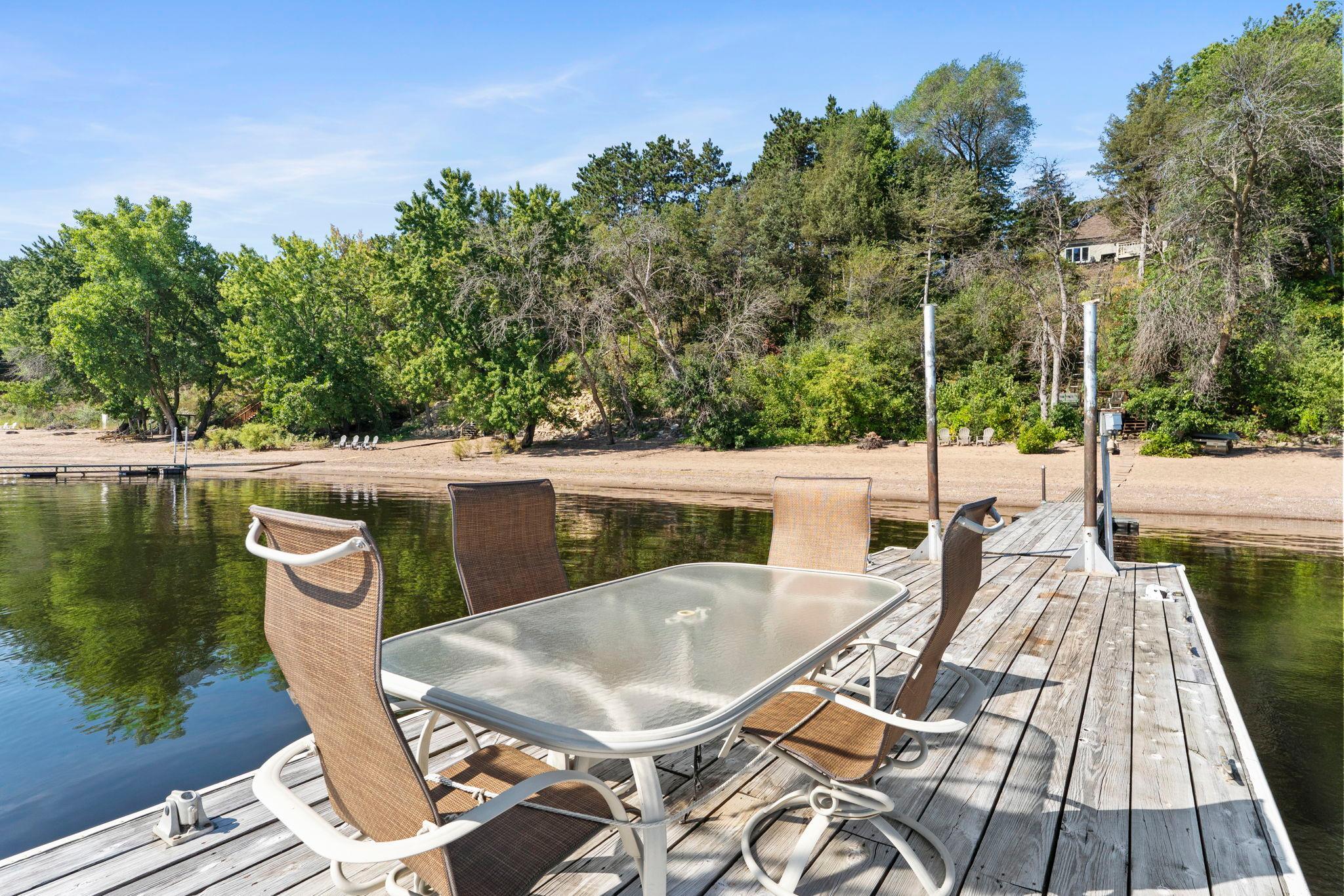 main property photo 81