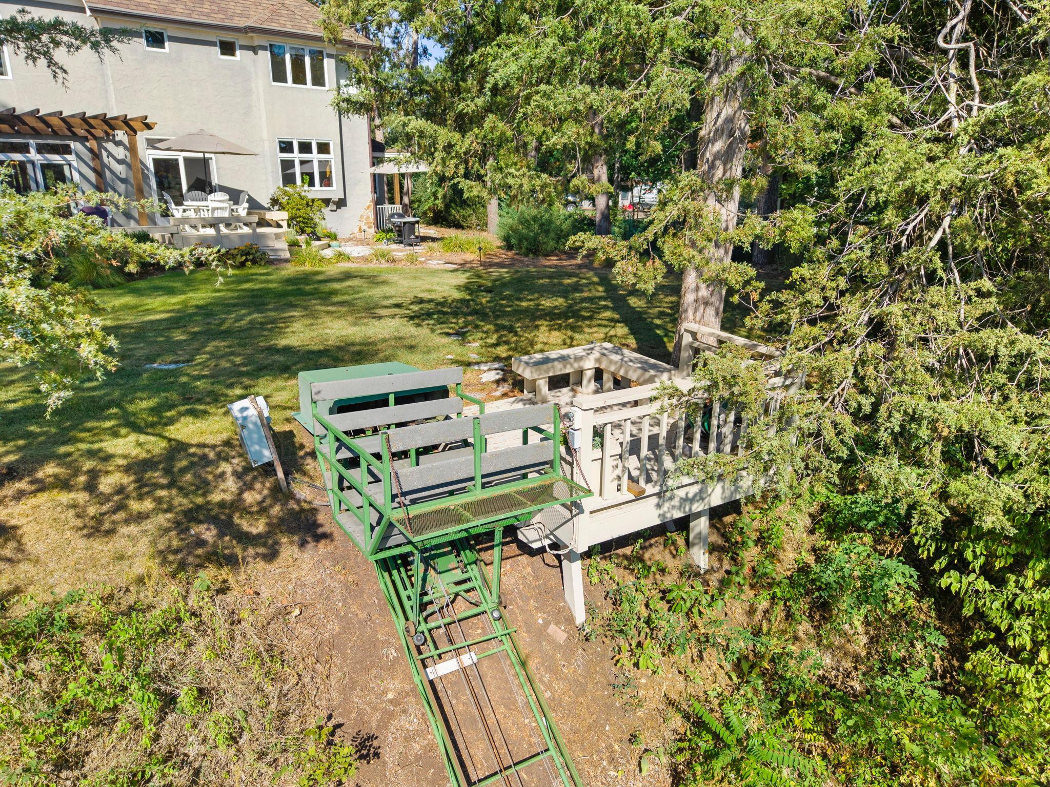 main property photo 99