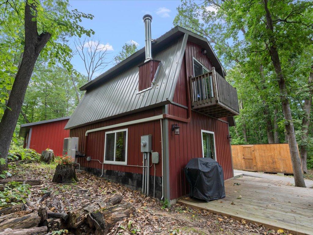 main property photo 33