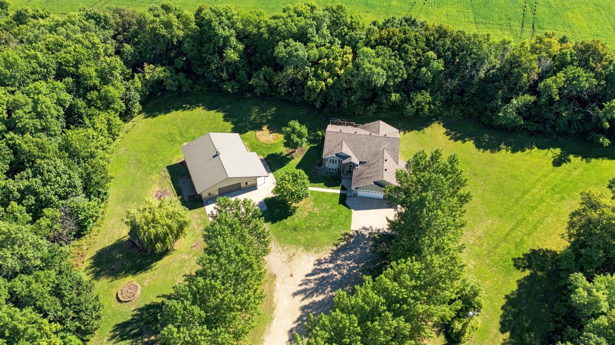 main property photo 34