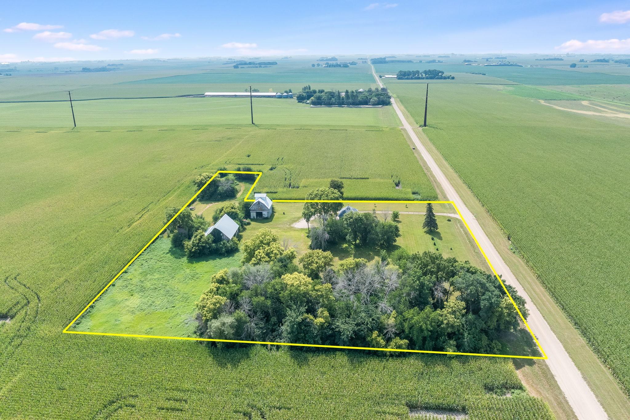 main property photo 49