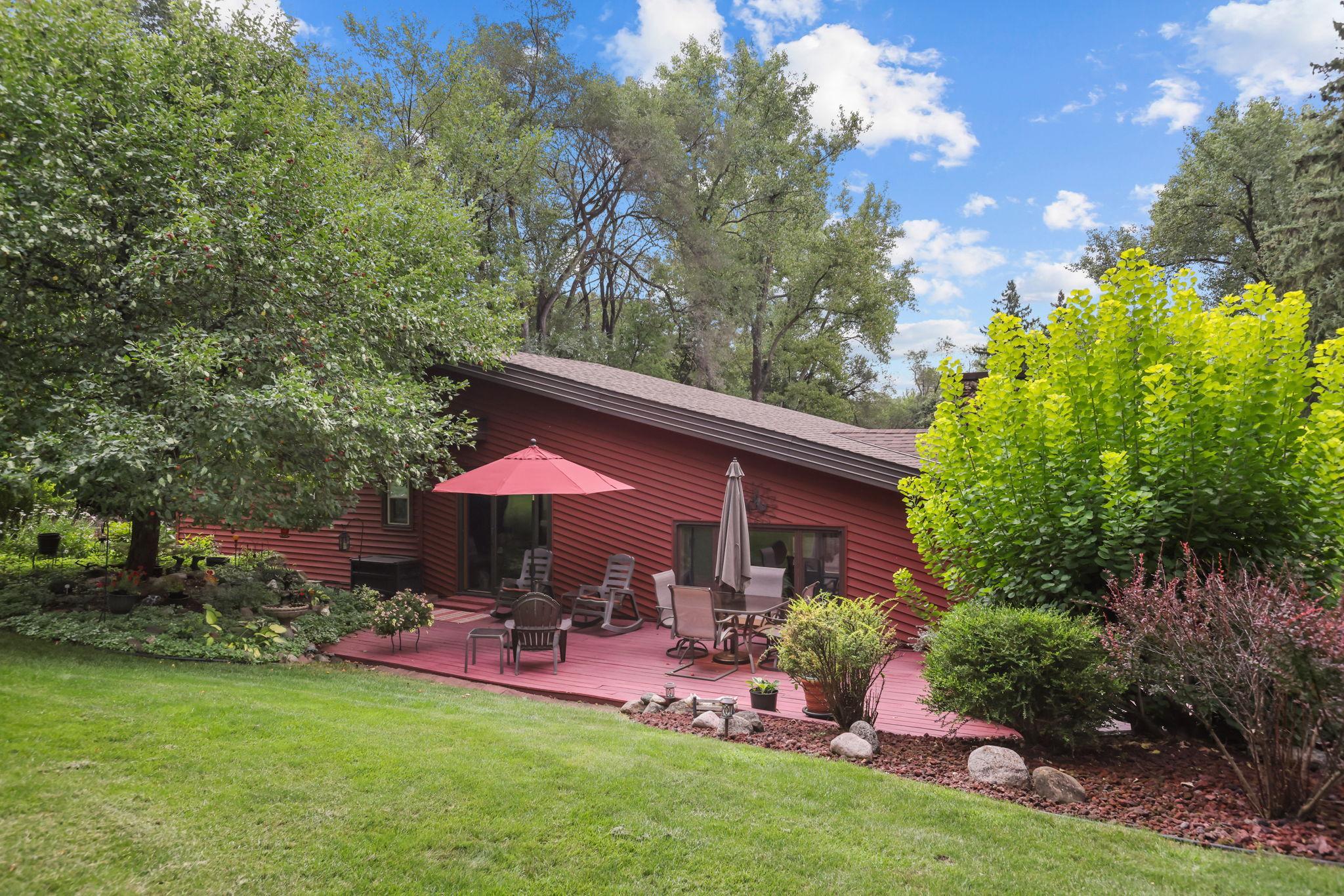 main property photo 33