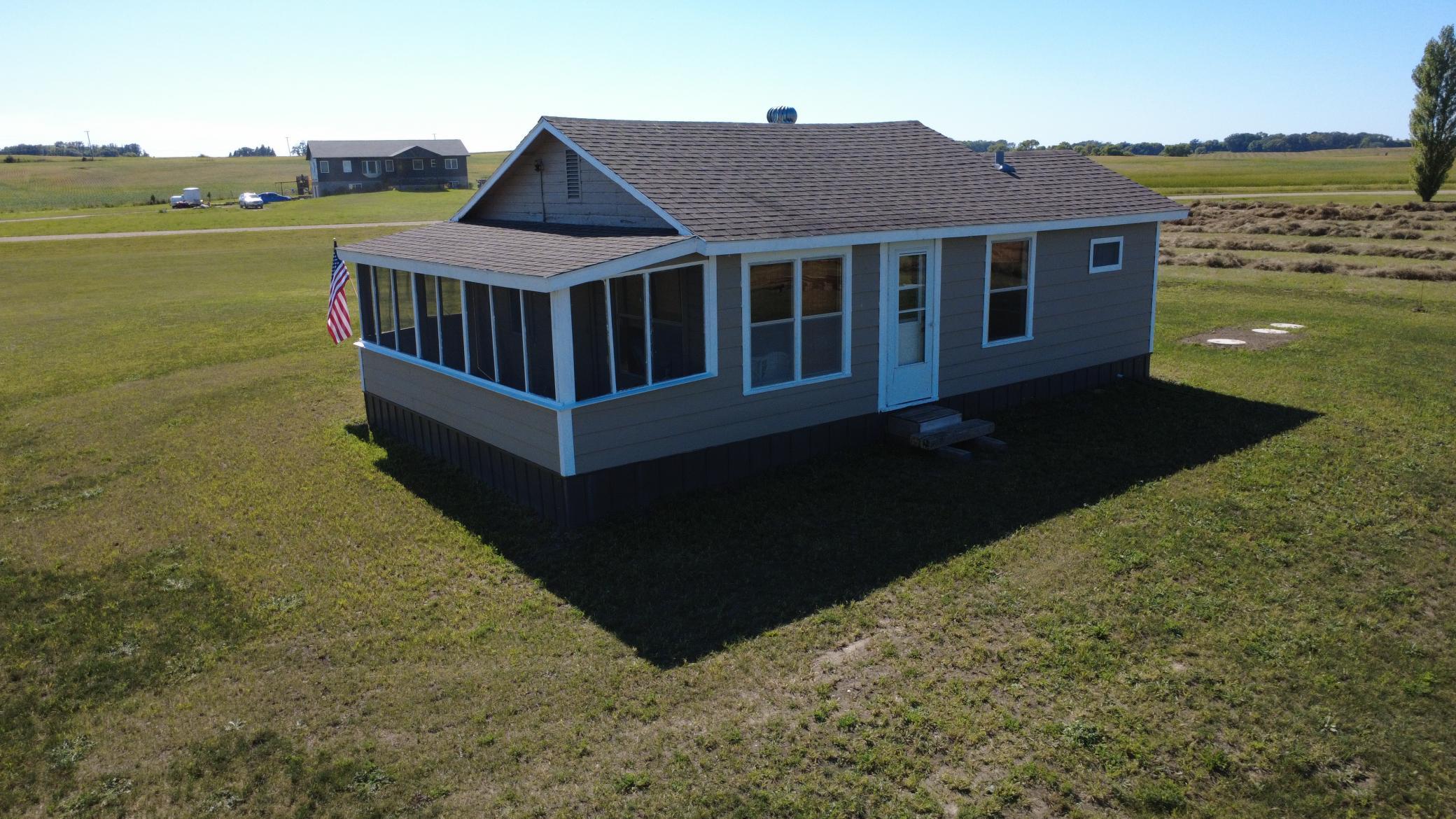 main property photo 19