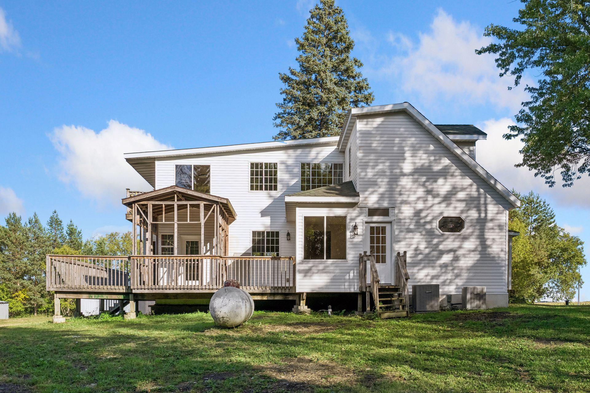 main property photo 50