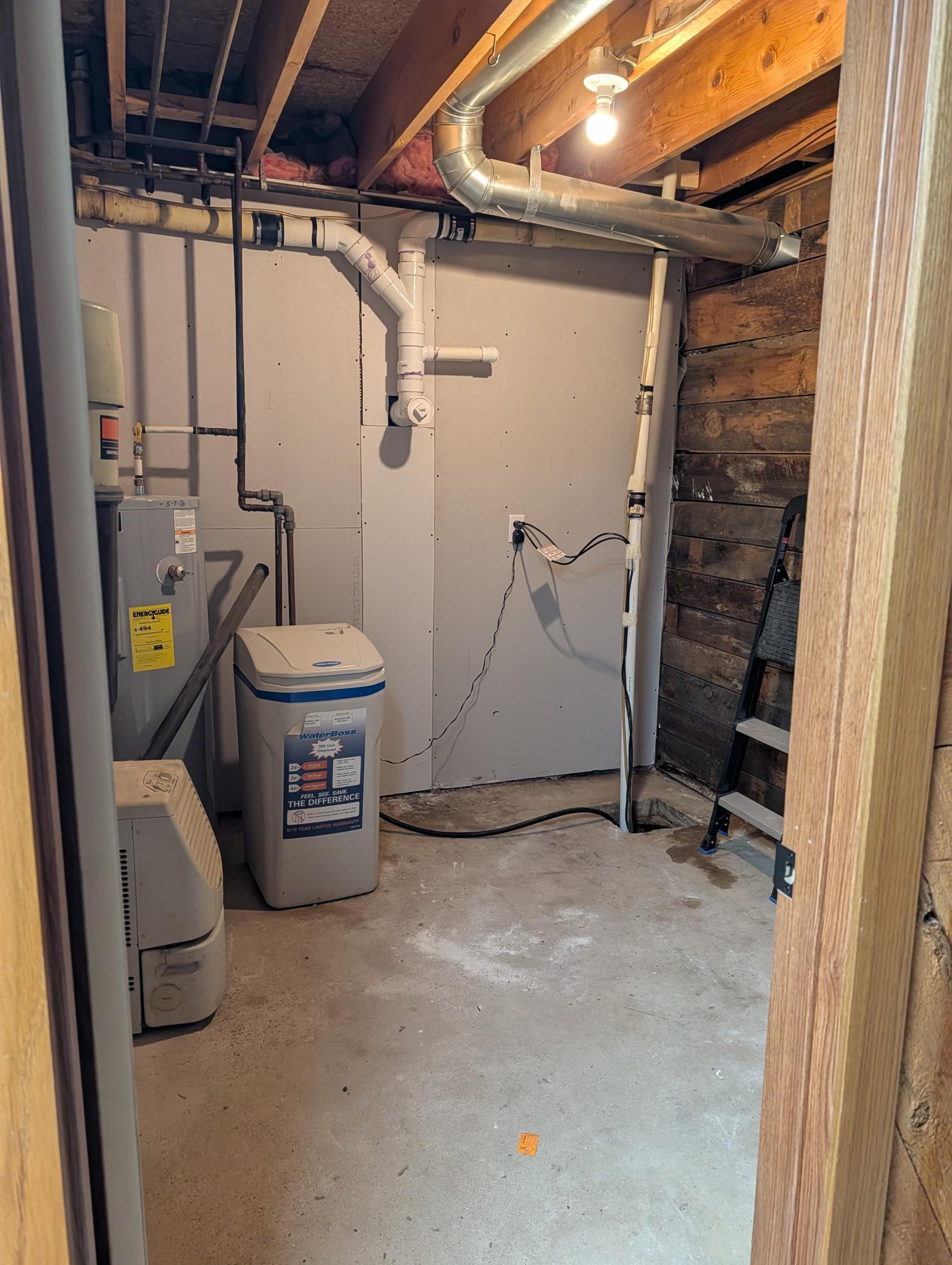 main property photo 39