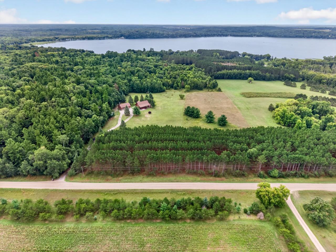 main property photo 16