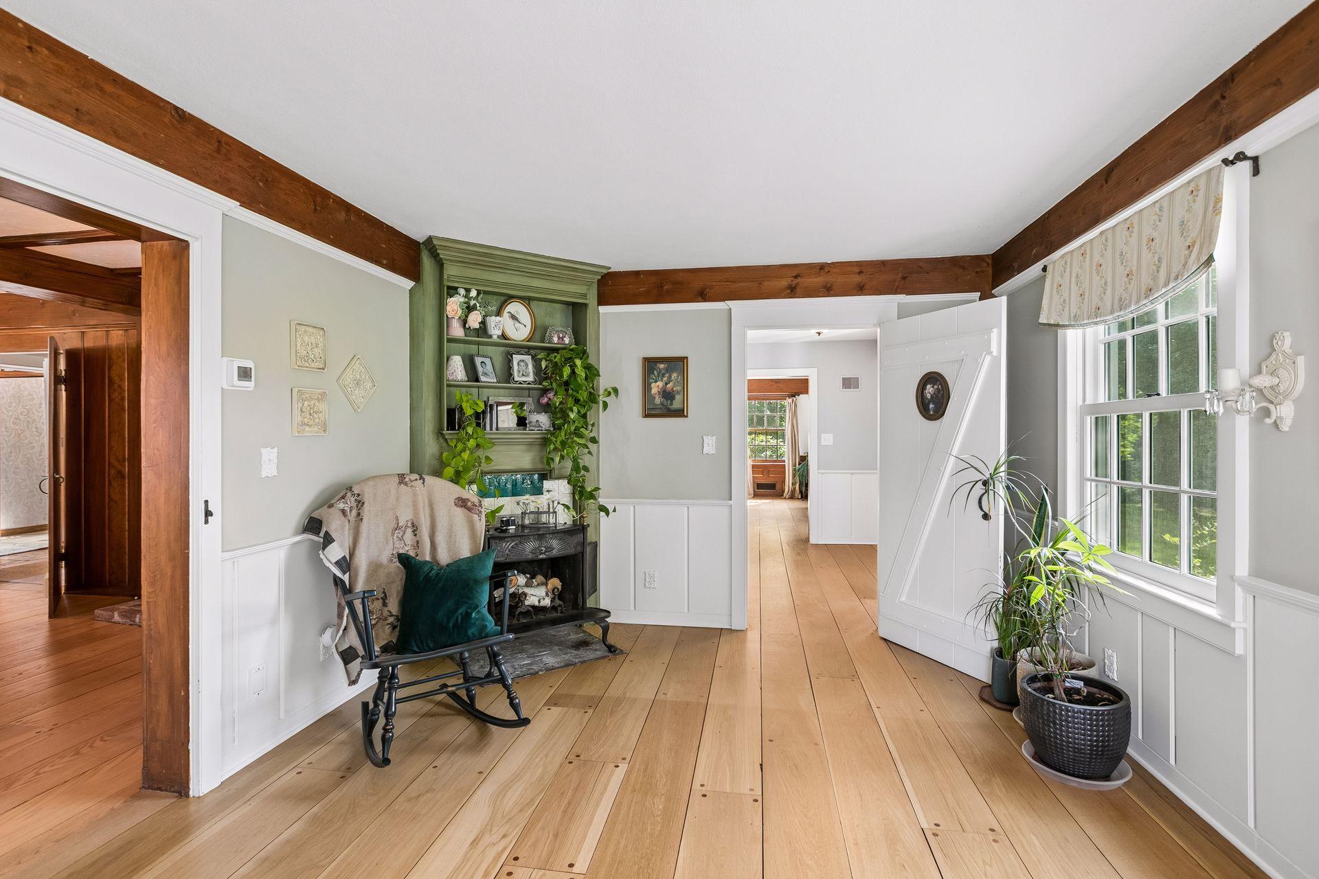 main property photo 18